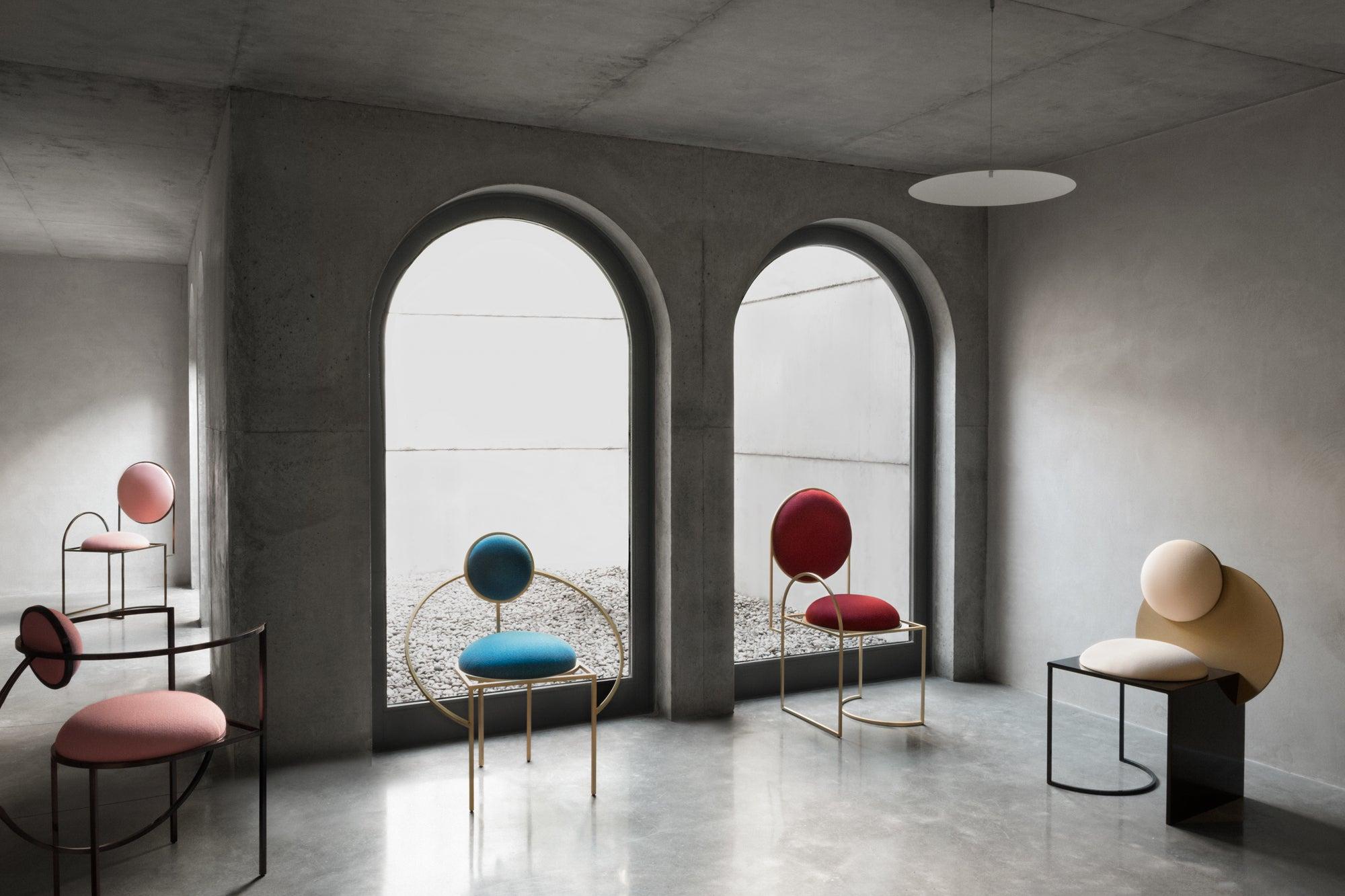 Lunar Chair aus cremefarbenem Boucle-Wollstoff und gebürstetem Messing, von Lara Bohinc im Angebot 3