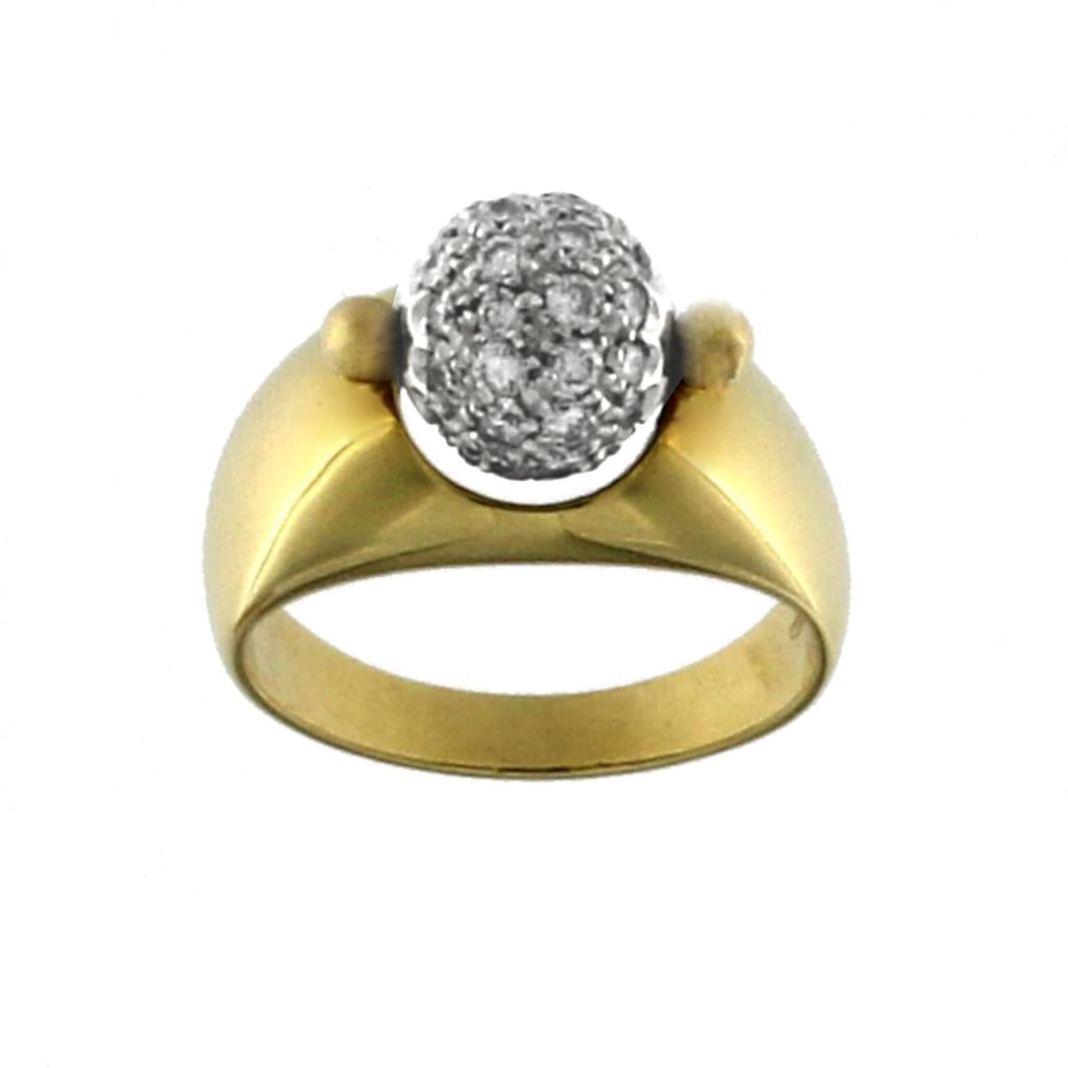 Lunar Collection Set in Yellow 18 Karat Gold and Diamonds 2
