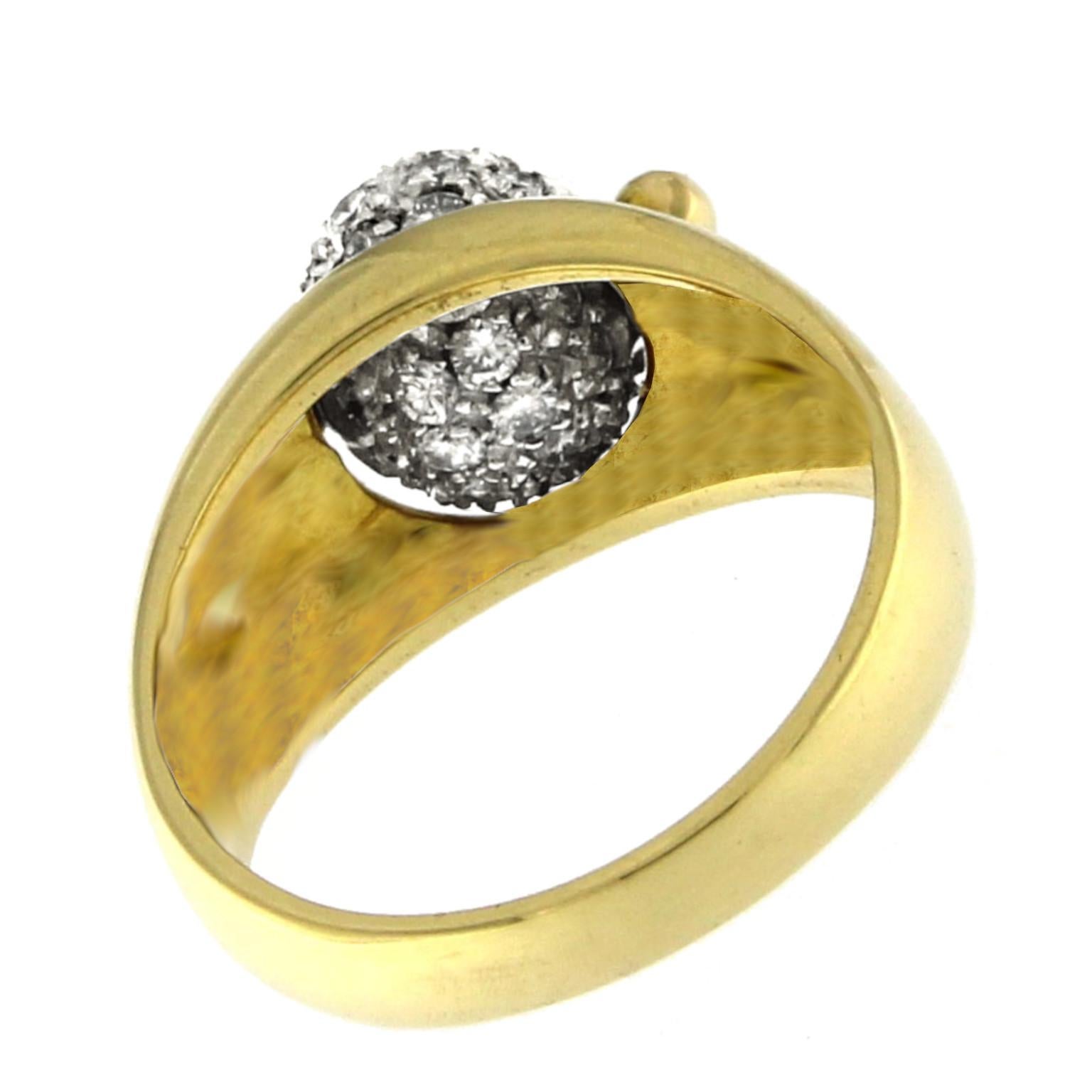 Lunar Collection Set in Yellow 18 Karat Gold and Diamonds 4