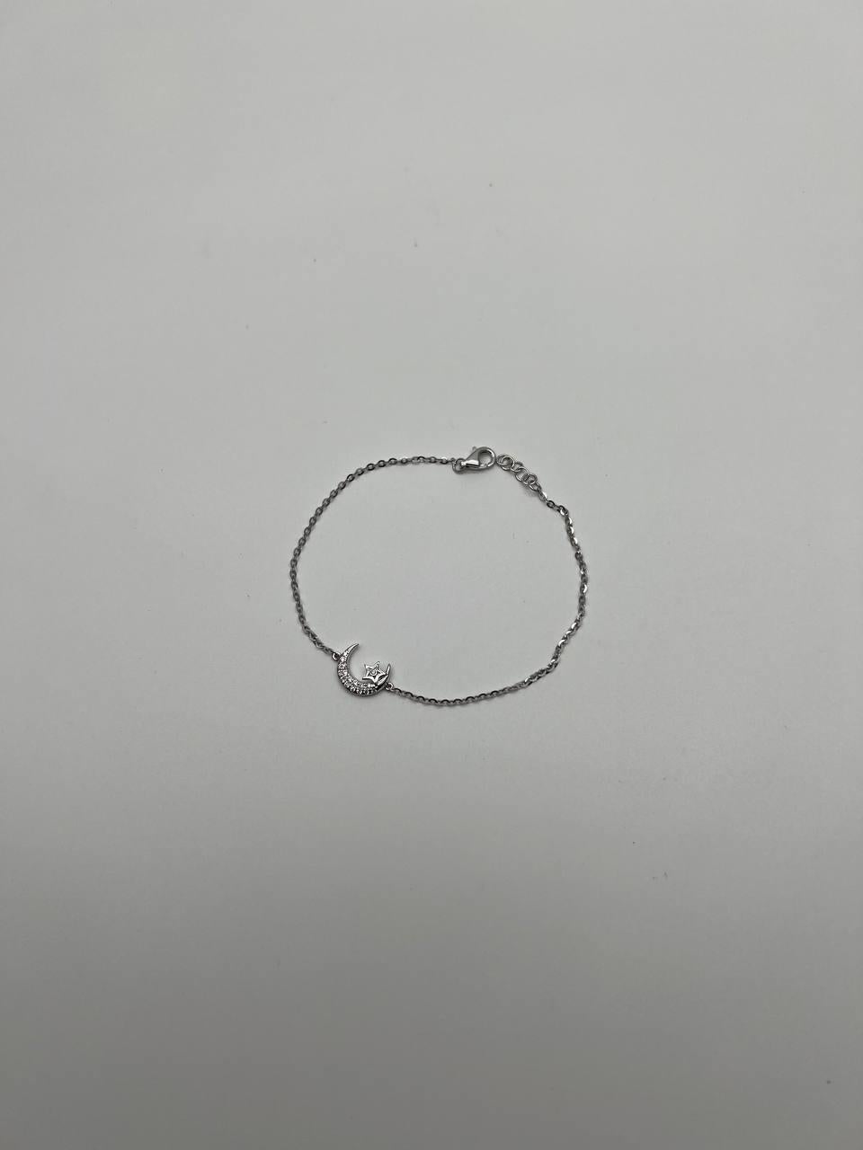 Brilliant Cut Lunar Moon Star White Brilliant Diamond Pave 18 Karat White Gold Chain Bracelet For Sale