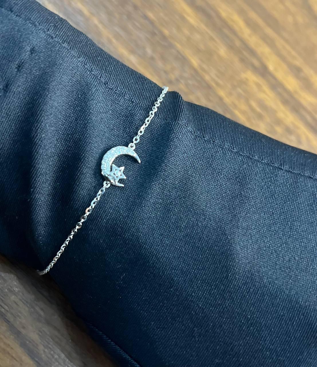 Lunar Moon Star White Brilliant Diamond Pave 18 Karat White Gold Chain Bracelet For Sale 3