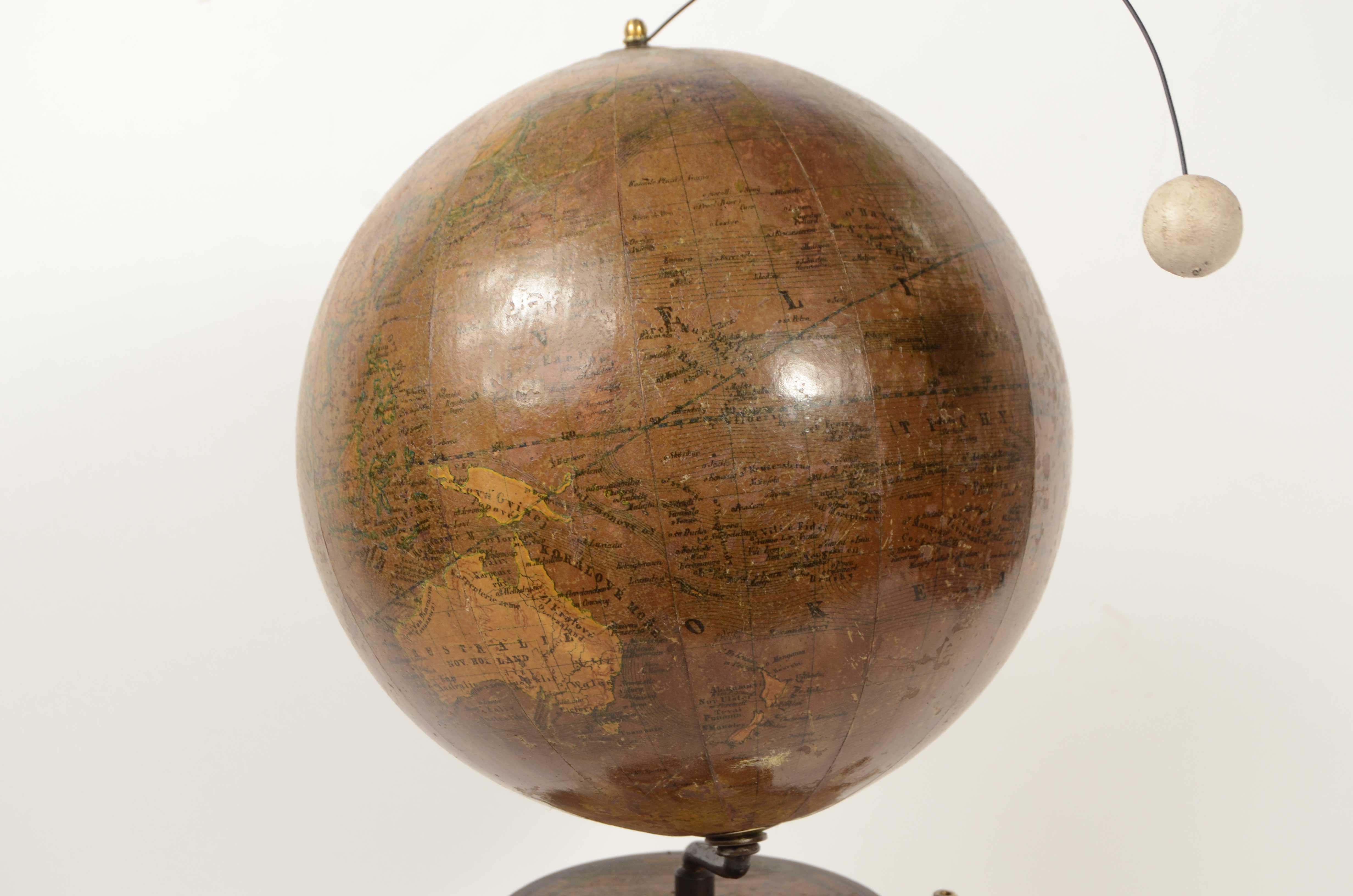 Handcrafted mechanical lunarium with cast iron base, second half of the 19th cent For Sale 3