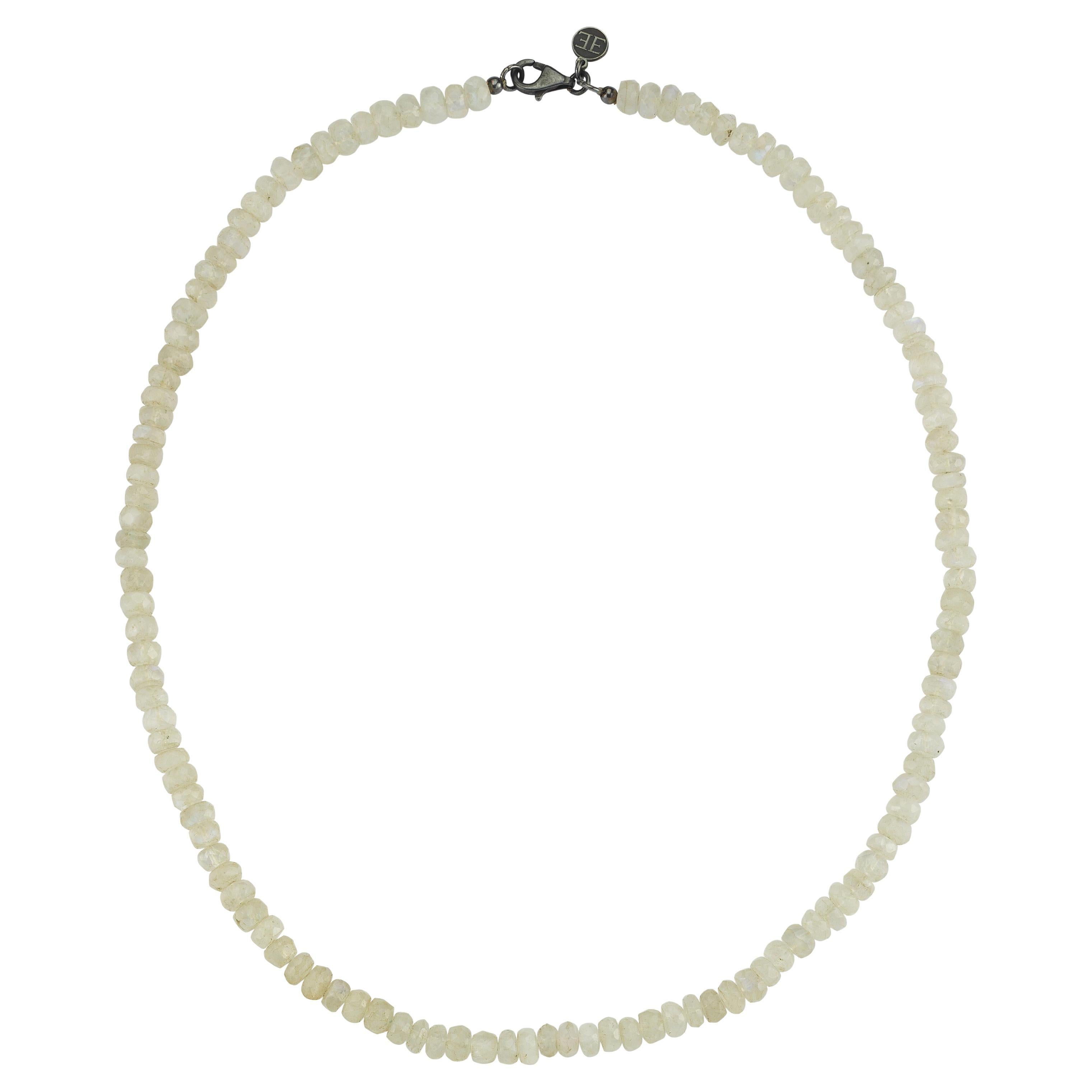 Silver Moonstone Bead Necklace For Sale