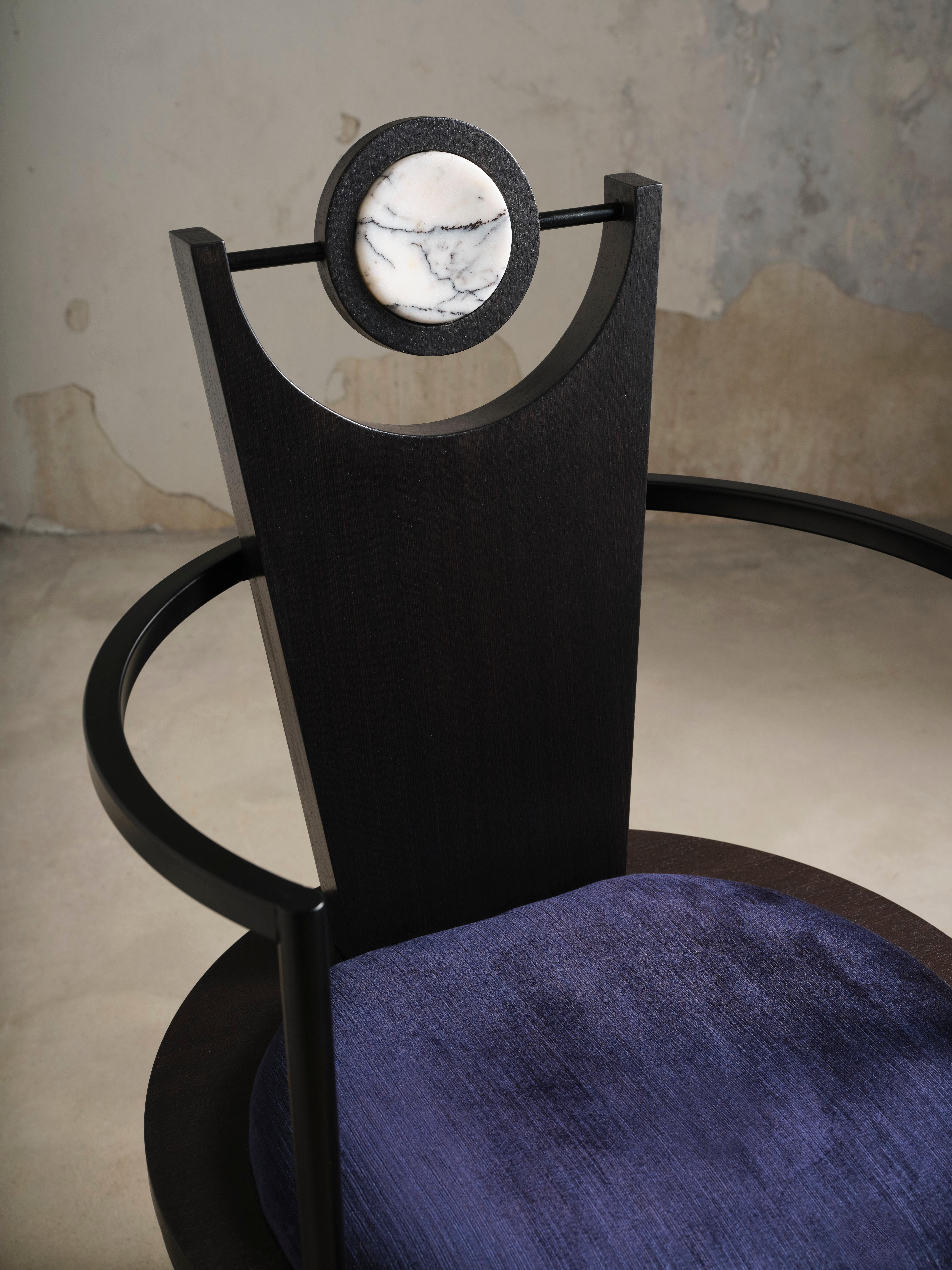 Silla Lunatro, Madera, Metalistería, Terciopelo Azul, Detalle Mármol, Studio Mohs Siglo XXI y contemporáneo en venta