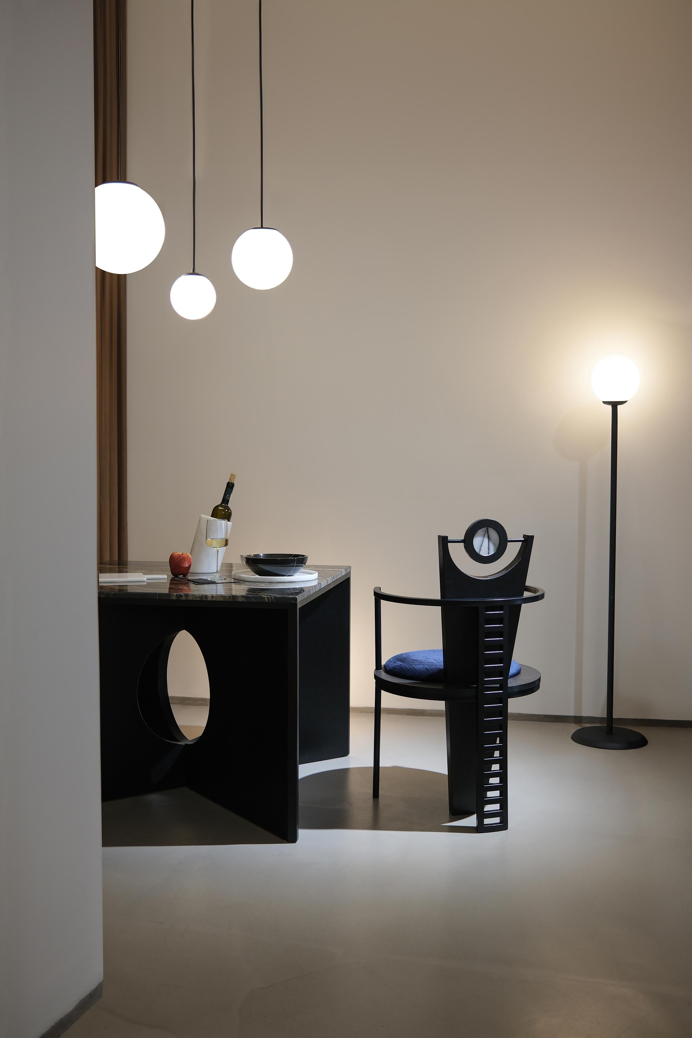 Silla Lunatro, Madera, Metalistería, Terciopelo Azul, Detalle Mármol, Studio Mohs en venta 2