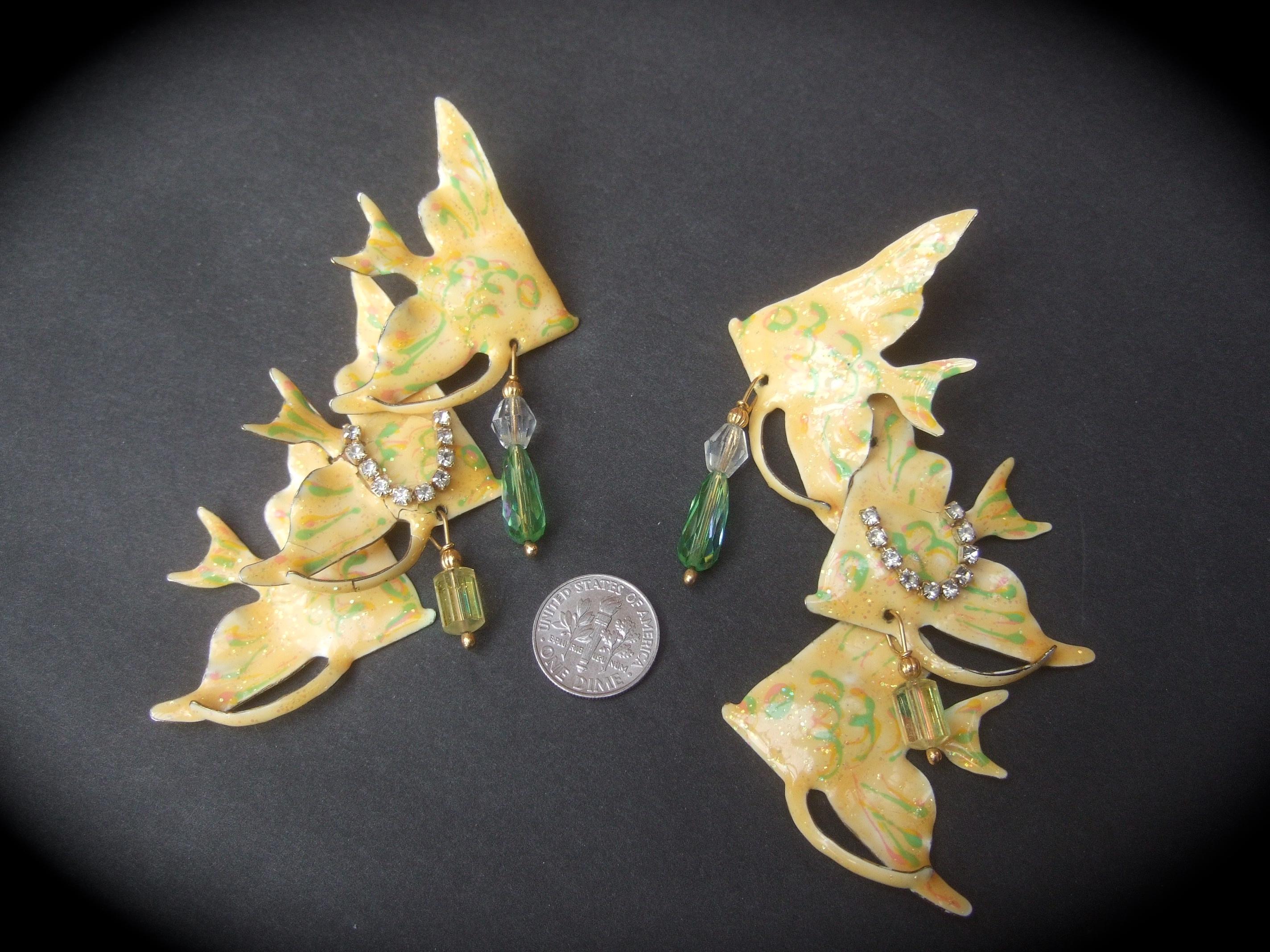 Lunch At The Ritz Dangling Enamel Articulated Fish Theme Earrings c 1980s For Sale 3