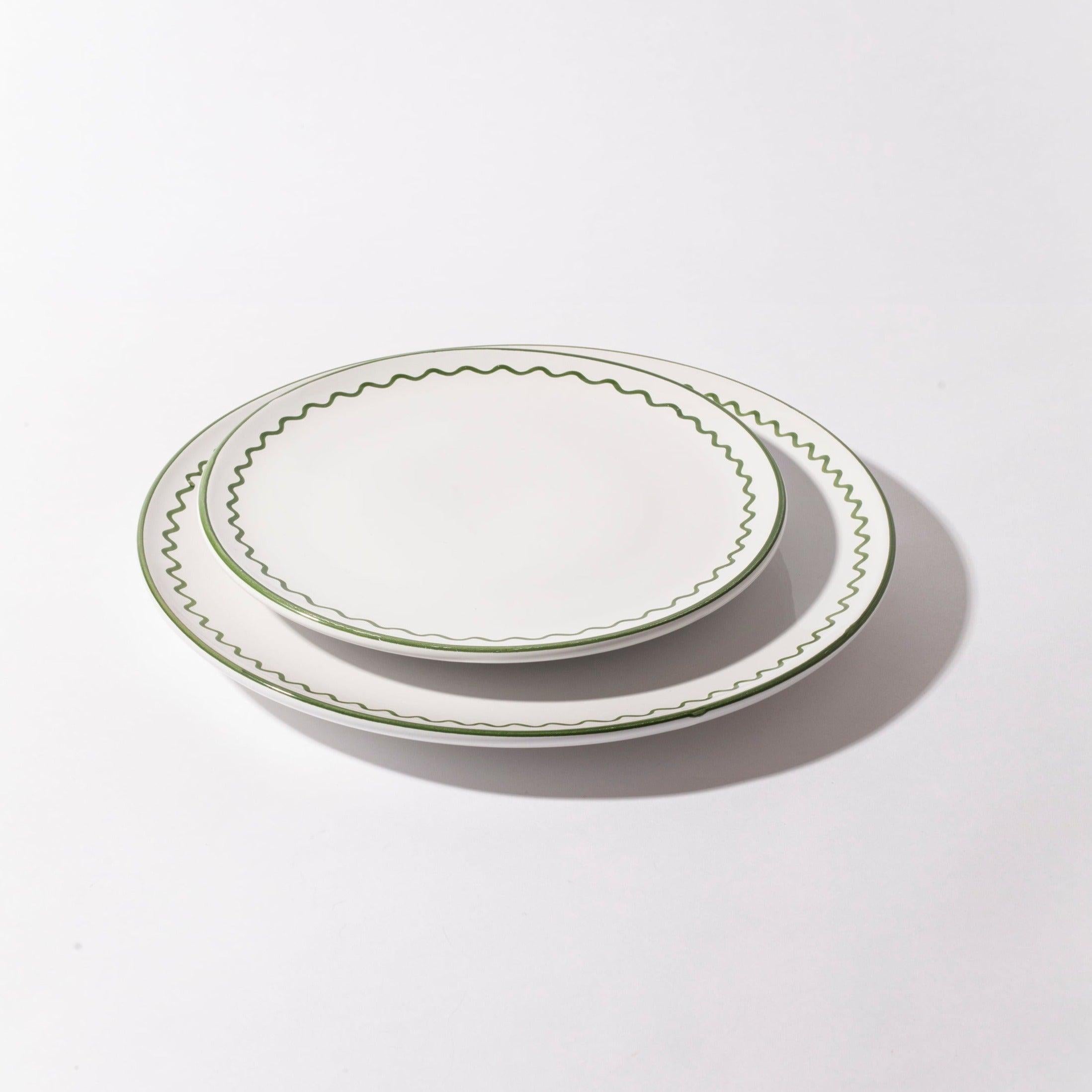 Italian Lunch Plate, Royal Olive Green Zigzag Jore Copenhagen For Sale