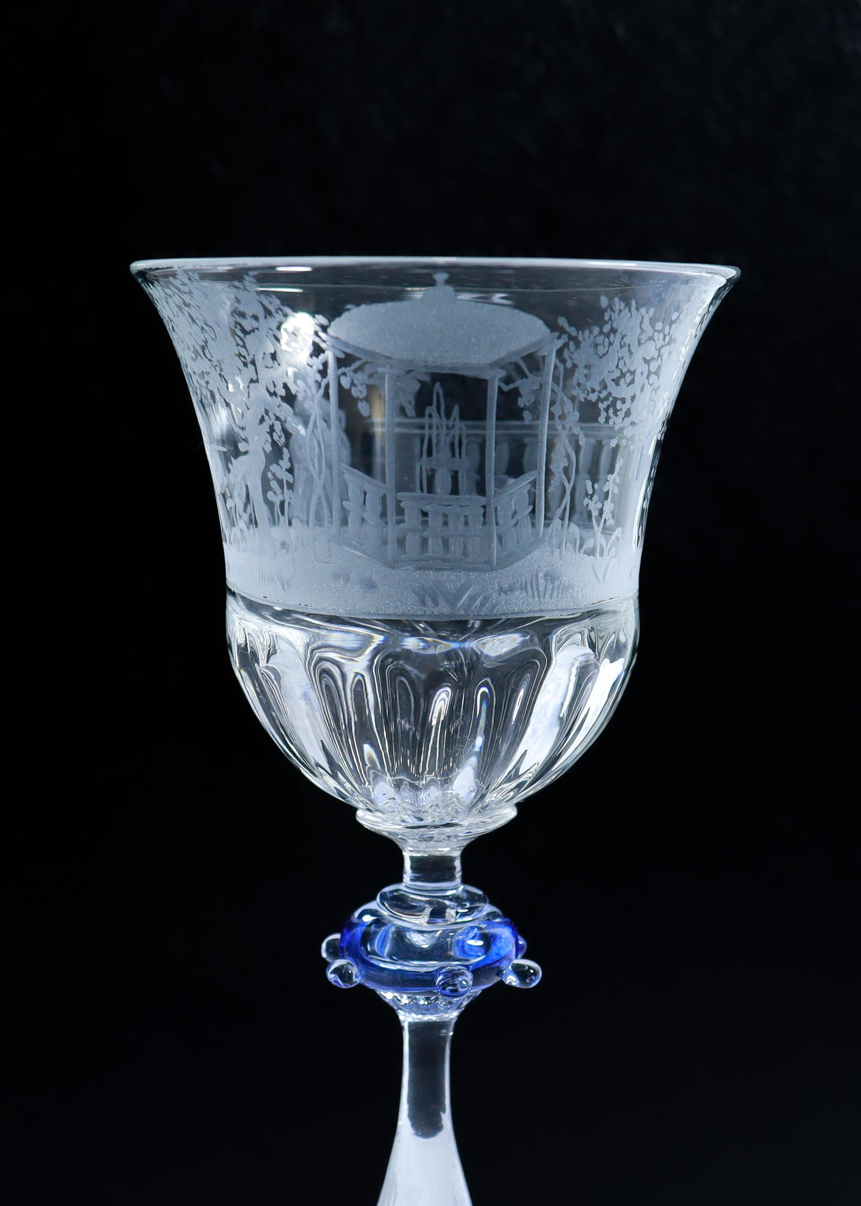 Luncheon Set of 8 Salviati Engraved Venetian / Murano Glass Wine Goblet Stems For Sale 6