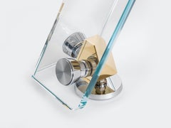 Table de ping-pong moderne en verre avec composants en or par Impatia