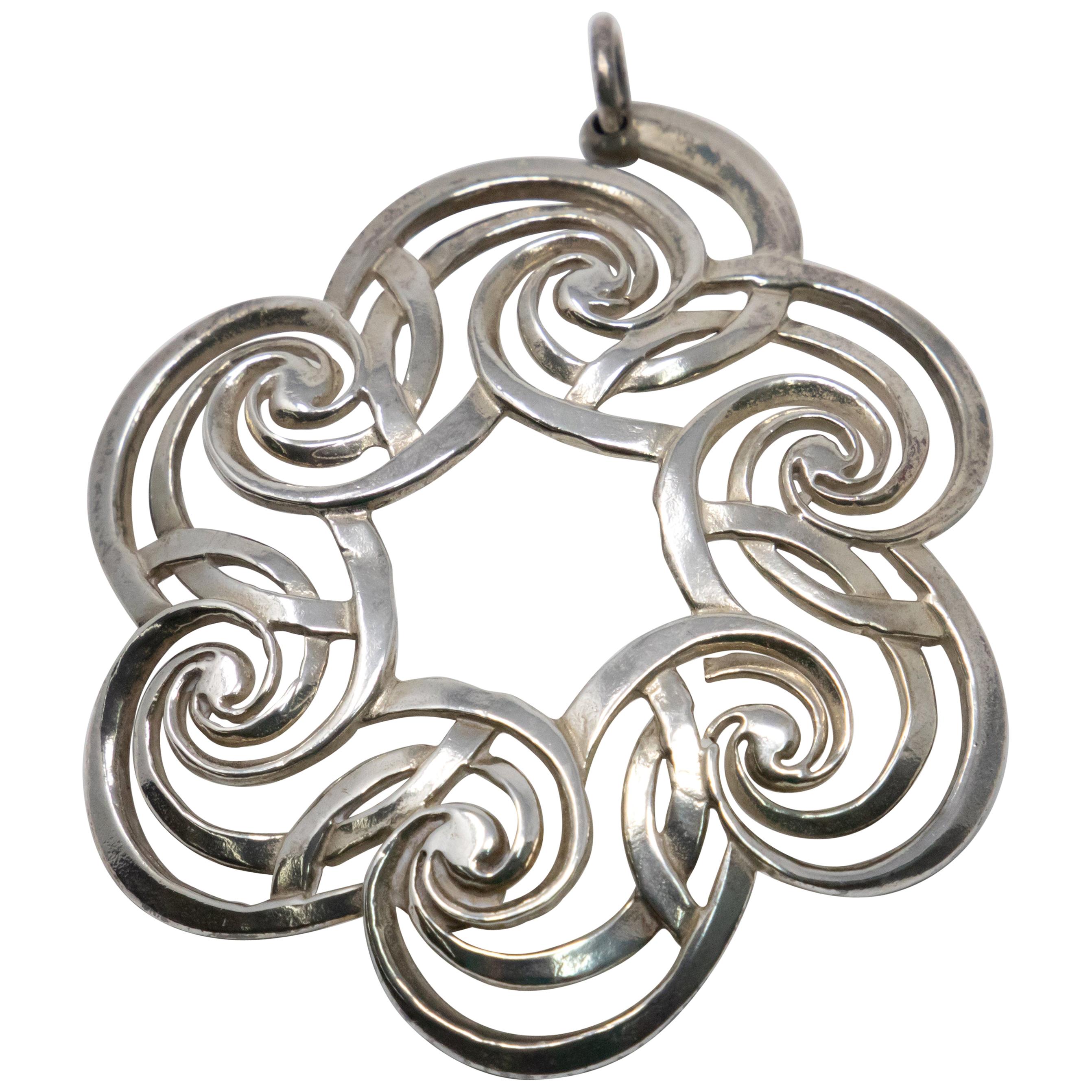 Lunt Sterling Wreath Ornament, 2001 For Sale
