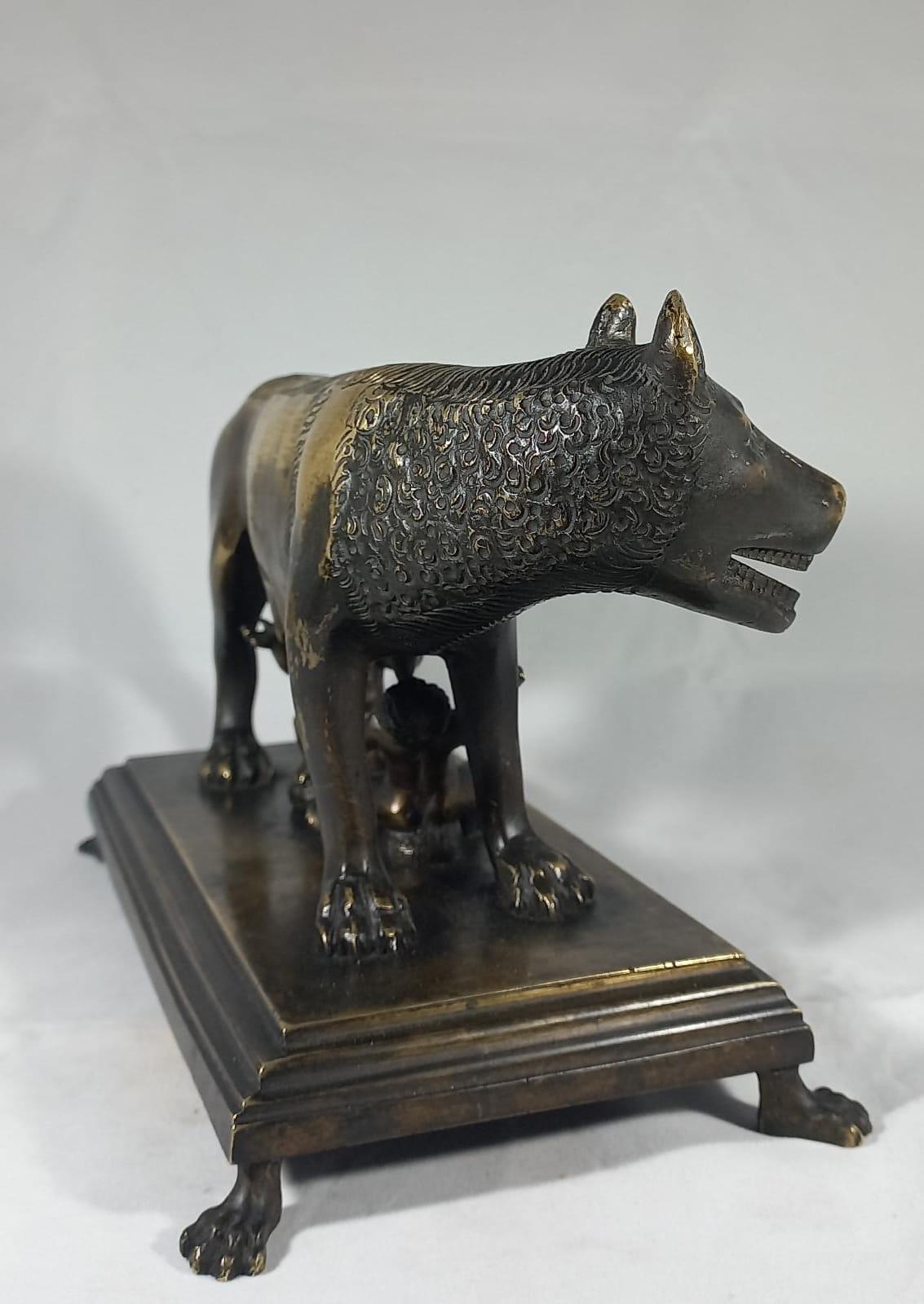 Loba capitolina, escultura de bronce cincelado Italian