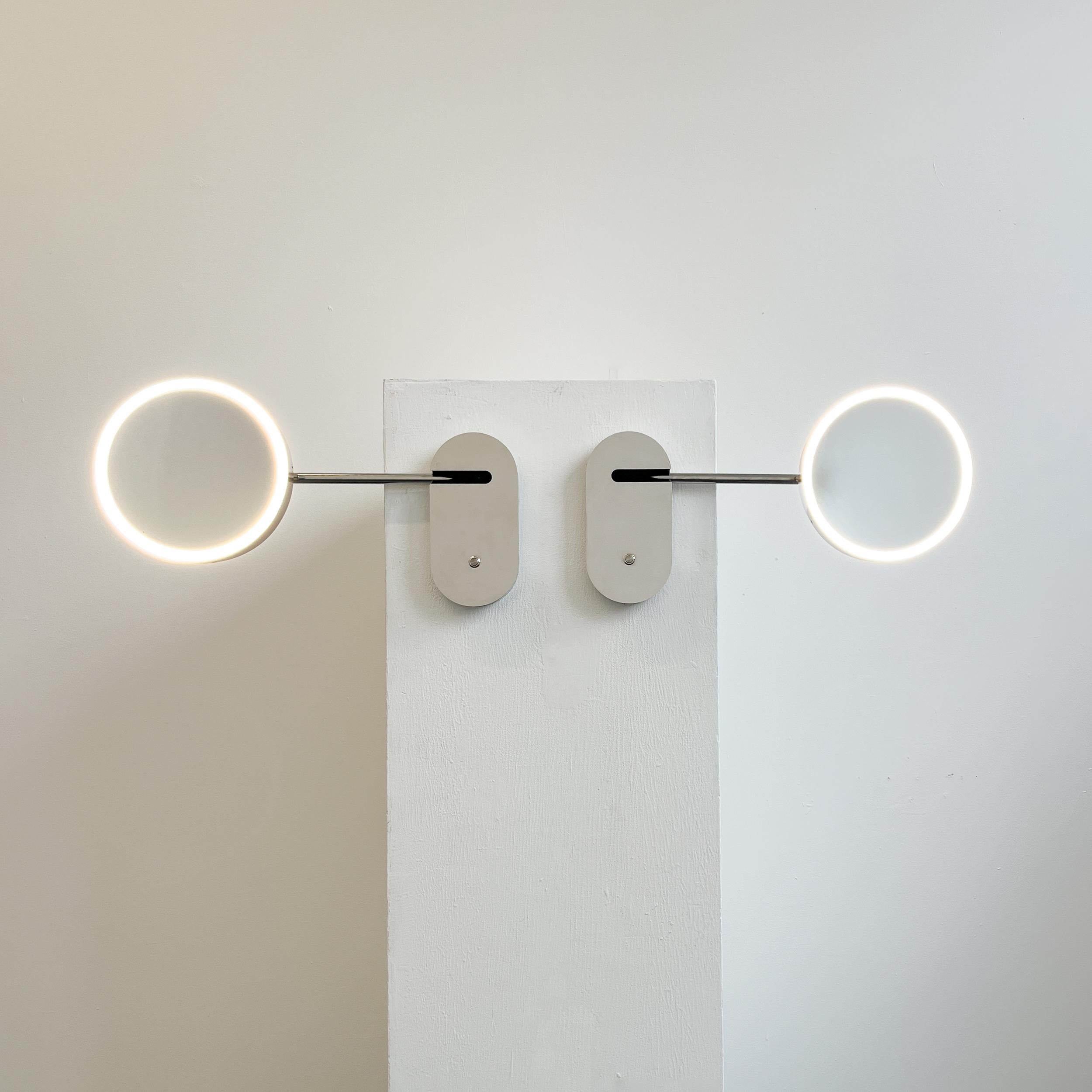 Lupa Beleuchteter Wandlupenspiegel mit Edelstahlrahmen (Spiegel) im Angebot