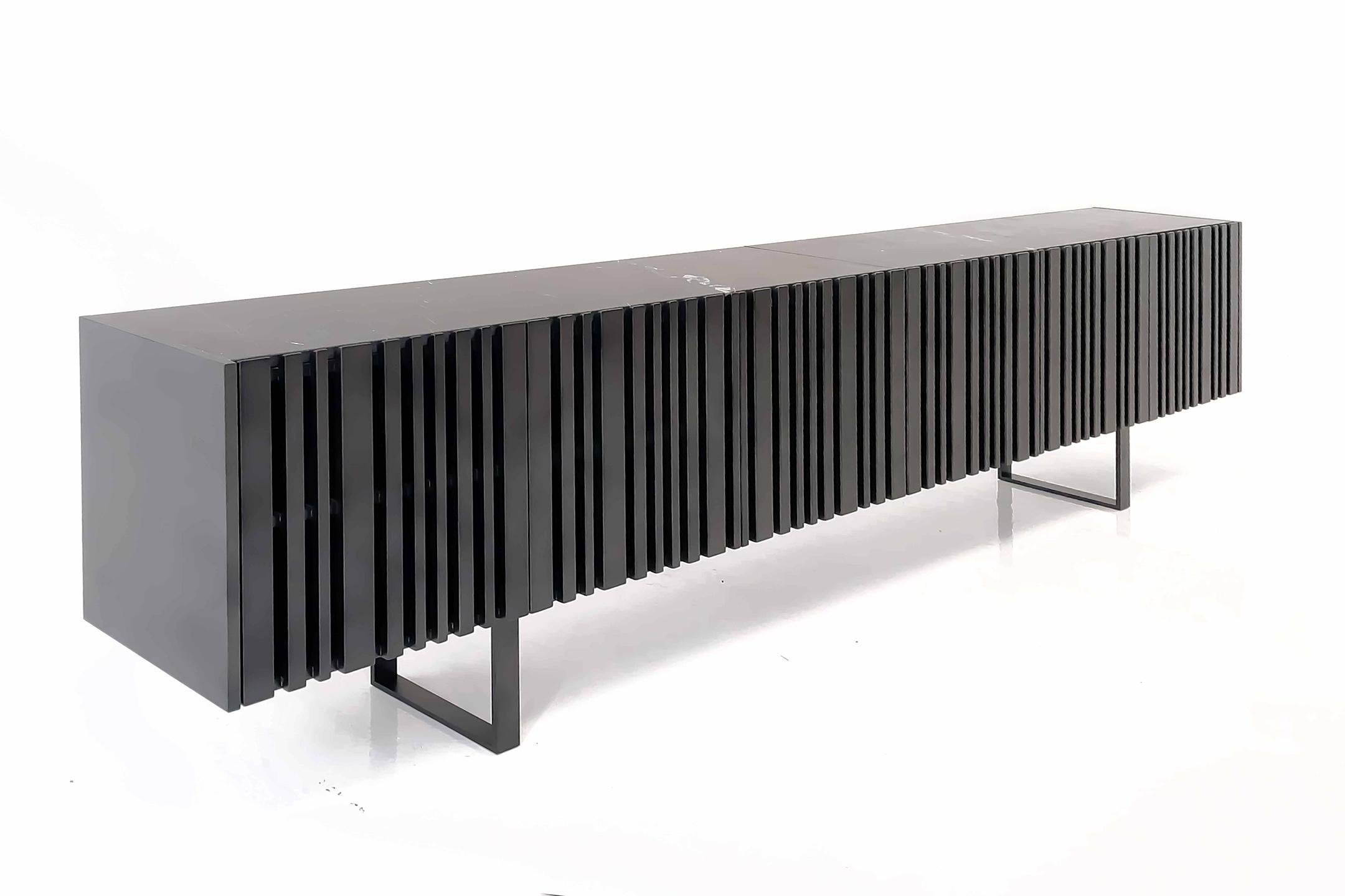 Brutalist credenza perfect to house media equipment and sound system
legs in metal patinas, doors and frame in metal liquid lacquer, Top in marble

Fully Customizable.
