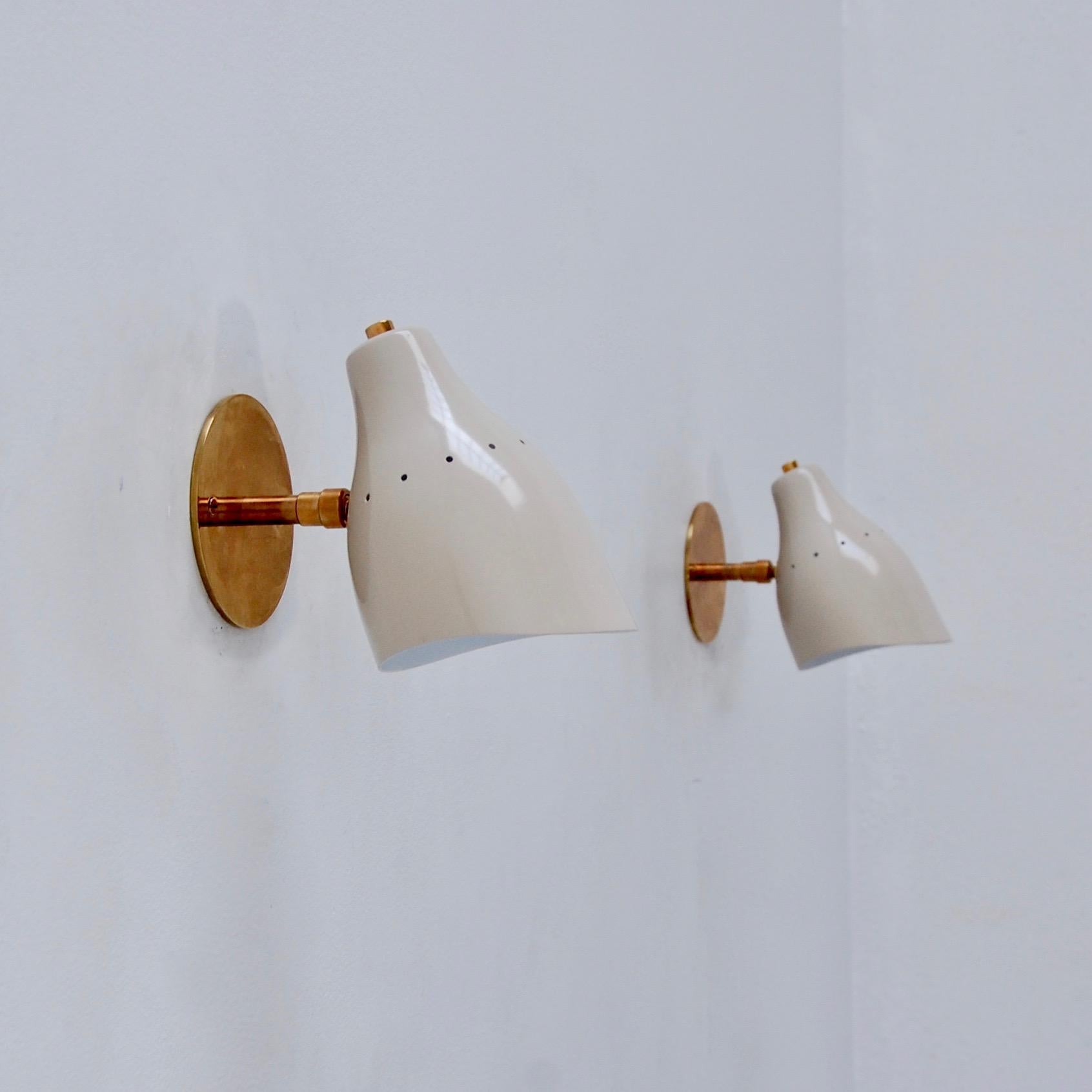 American LUread Spot Sconce For Sale