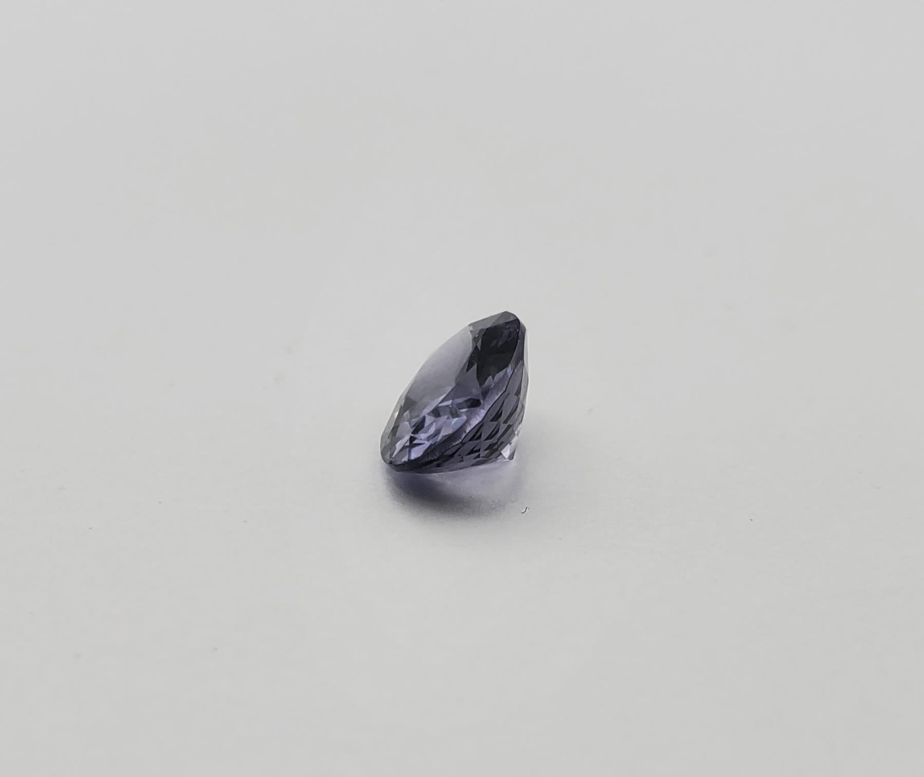 Women's or Men's Luscious Natural 1.71ct Oval Platinum Spinel   For Sale