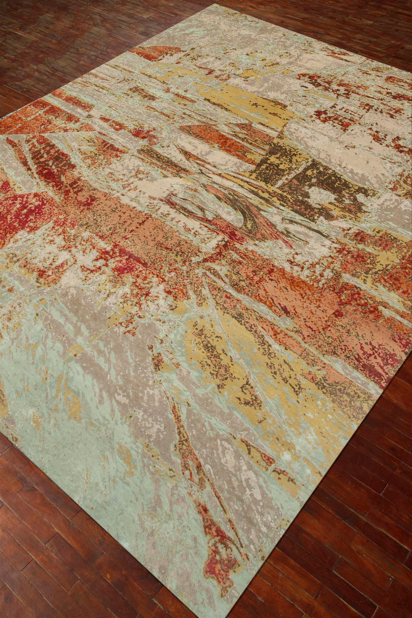 Modern Lush Symphony Oyster & Peach Bloom 240x300 cm Hand Knotted Rug For Sale