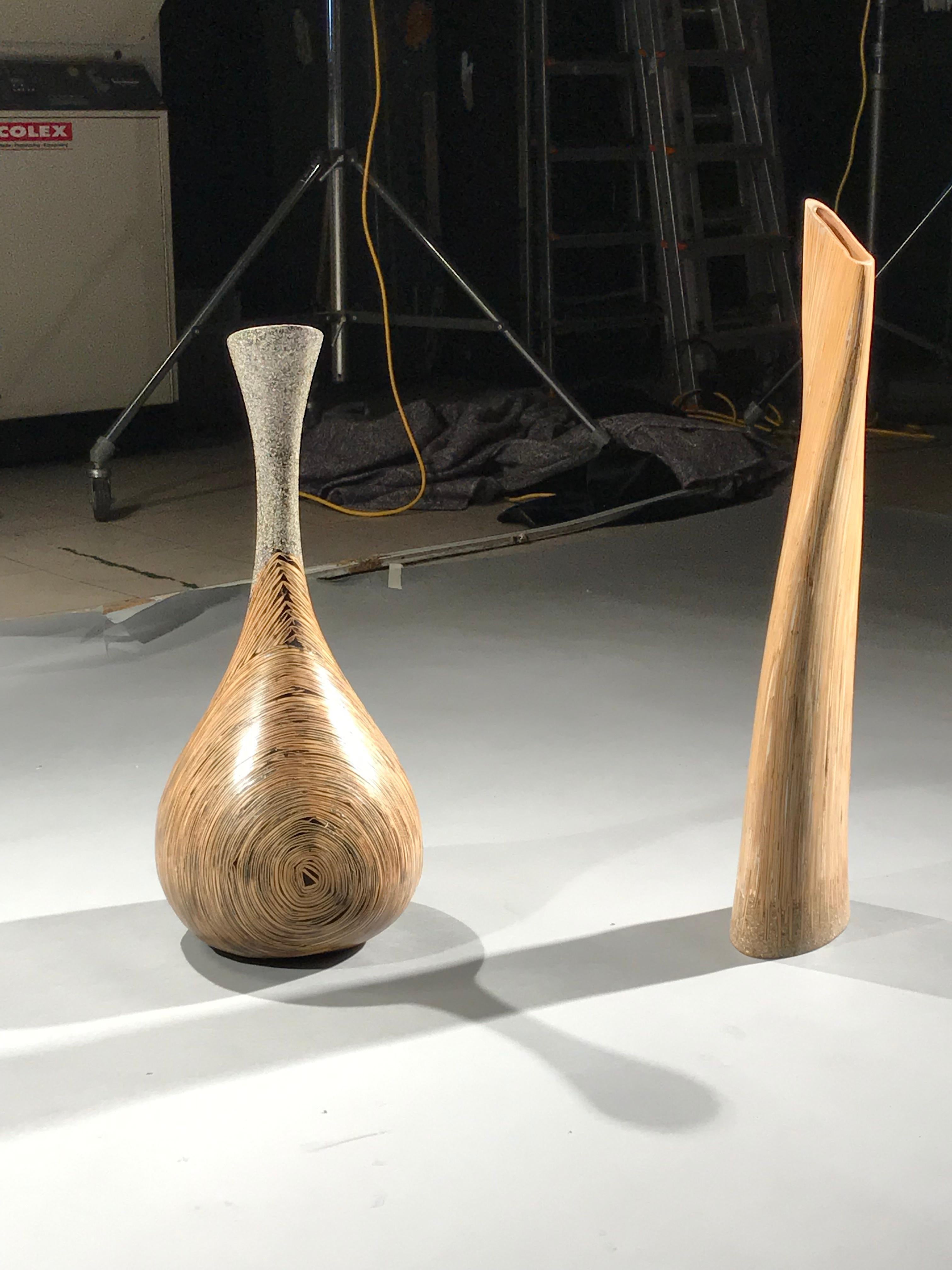Bambus-Skulptur-Vase aus Glasfaser von Lusia Robinson im Angebot 8
