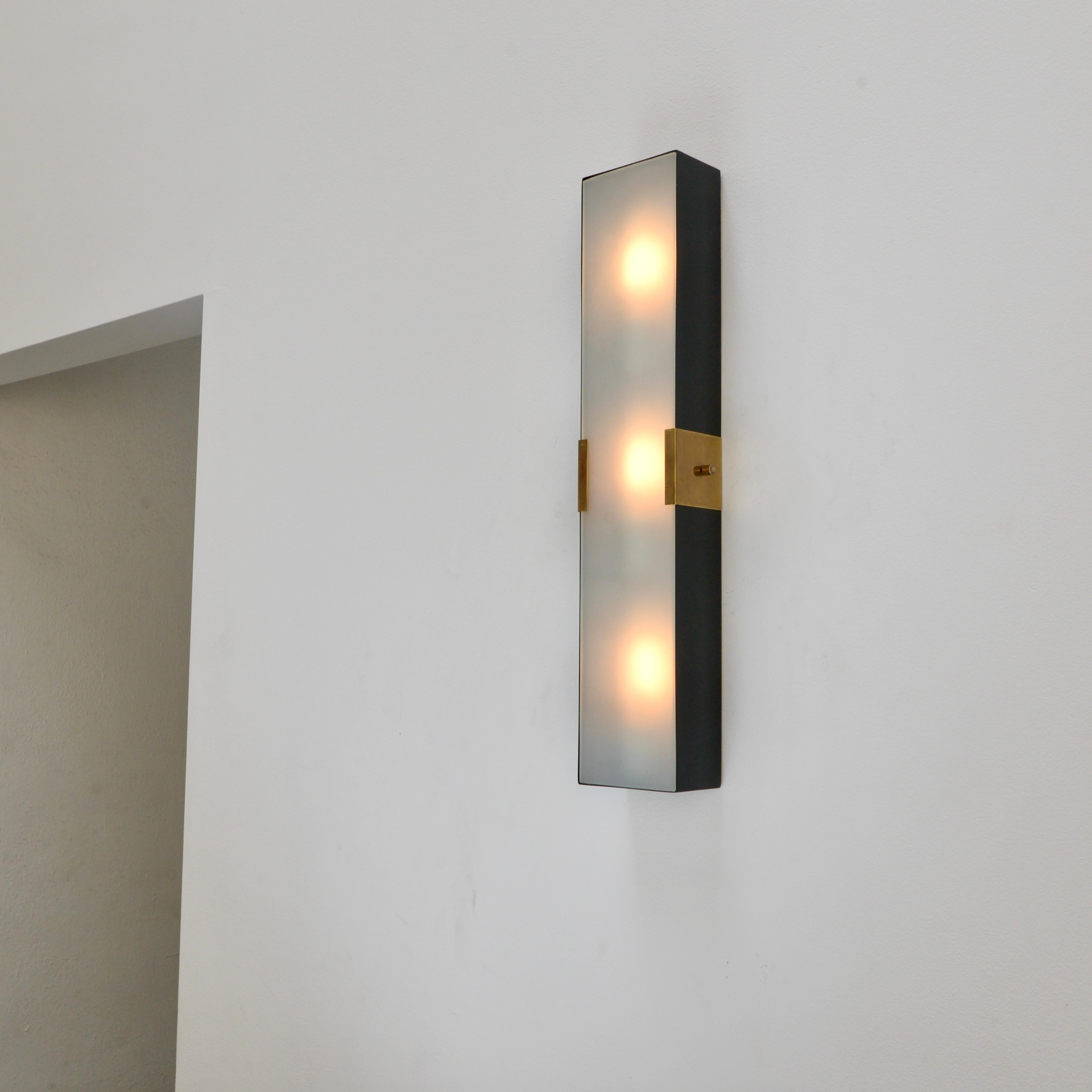 LUsquare RT Sconce (blk, wt) in vendita 8