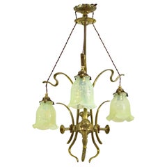Lustre à trois bras de lumières attribué à William Arthur Smith (W.A.S.) BENSON
