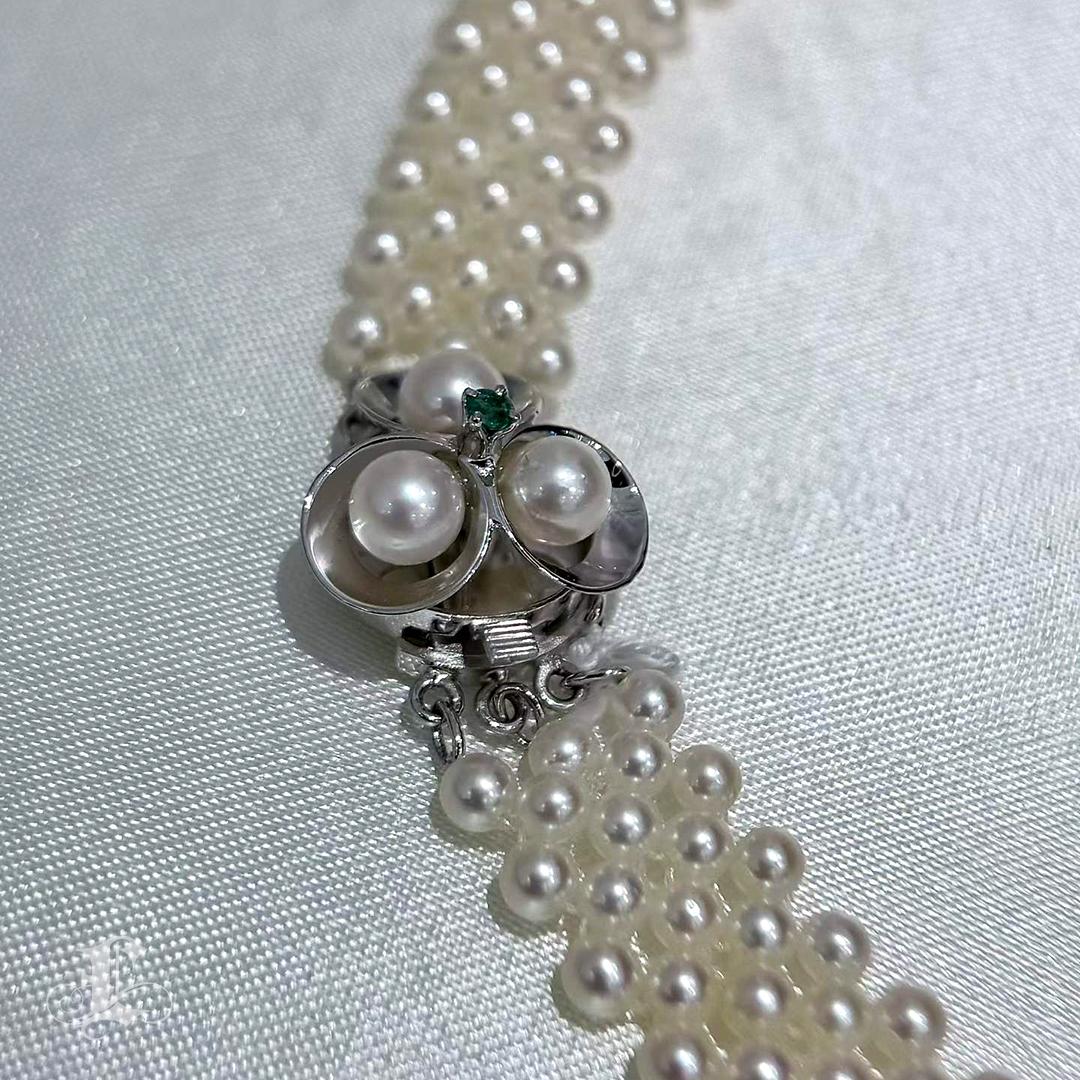 【Lustre Arc】 Collier ras du cou en perles d'Akoya avec fermoir en or blanc 14K en vente 3