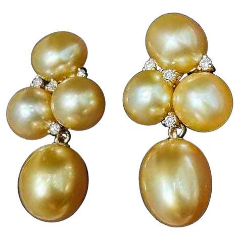 【Lustre Arc】Aurora Golden South Sea Keshi Pearl and Diamond Earrings in 18K Gold