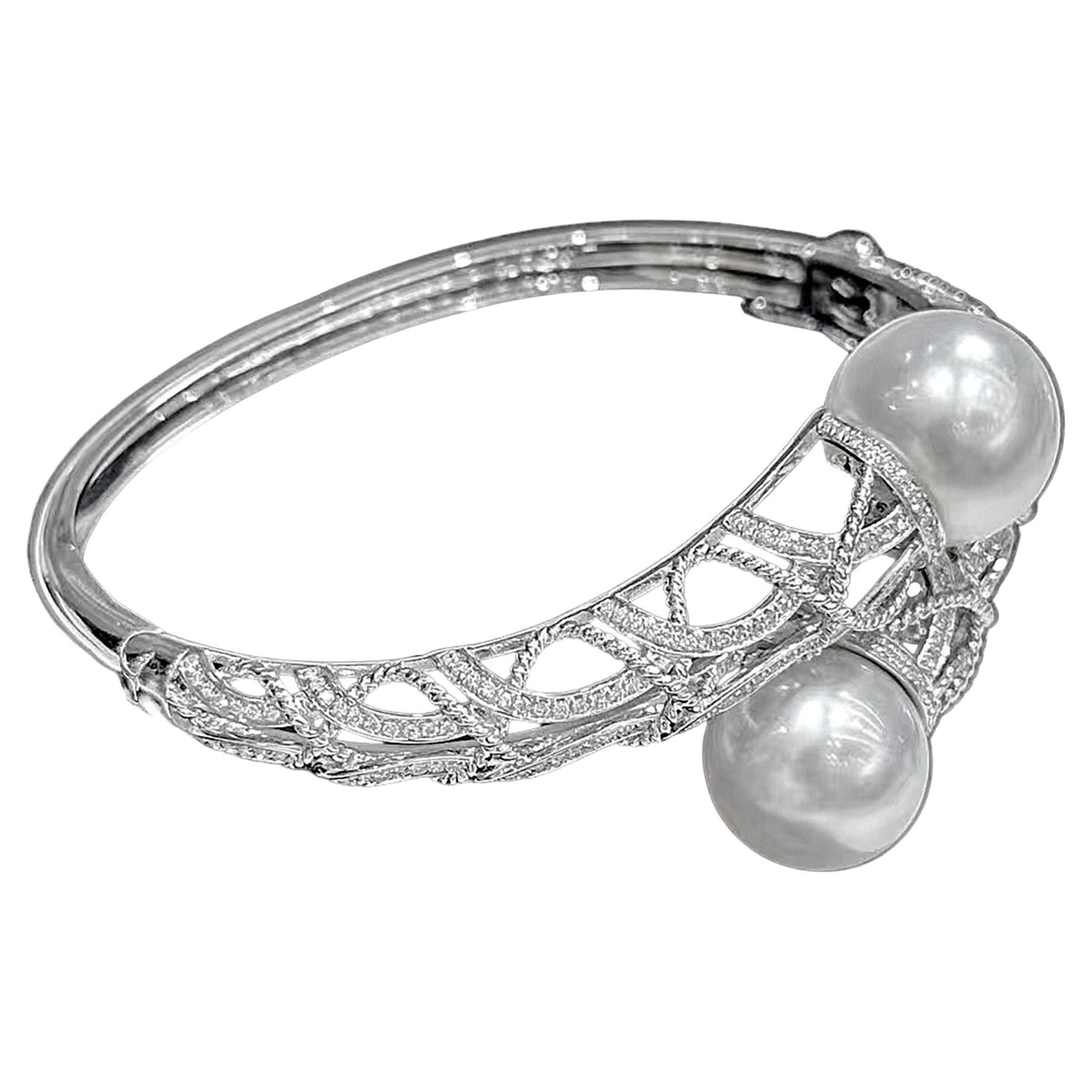 【Sculpted Geometry】Aurora Twin South Sea Pearl & Diamond Bangle