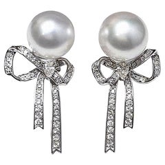 【Lustre Arc】Bows of Light South Sea Pearl Diamond Earrings 【Lustre Arc】Bows of Light South Sea Pearl Diamond Earrings