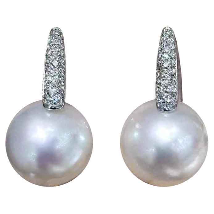【Lustre Arc】Diamond Pavé South Sea Pearl Earrings en vente