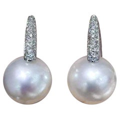 【Lustre Arc】Diamond Pavé South Sea Pearl Earrings