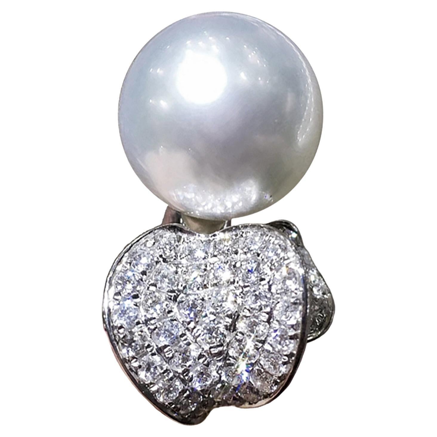 Anello con Perle dei Mari del Sud e Diamanti