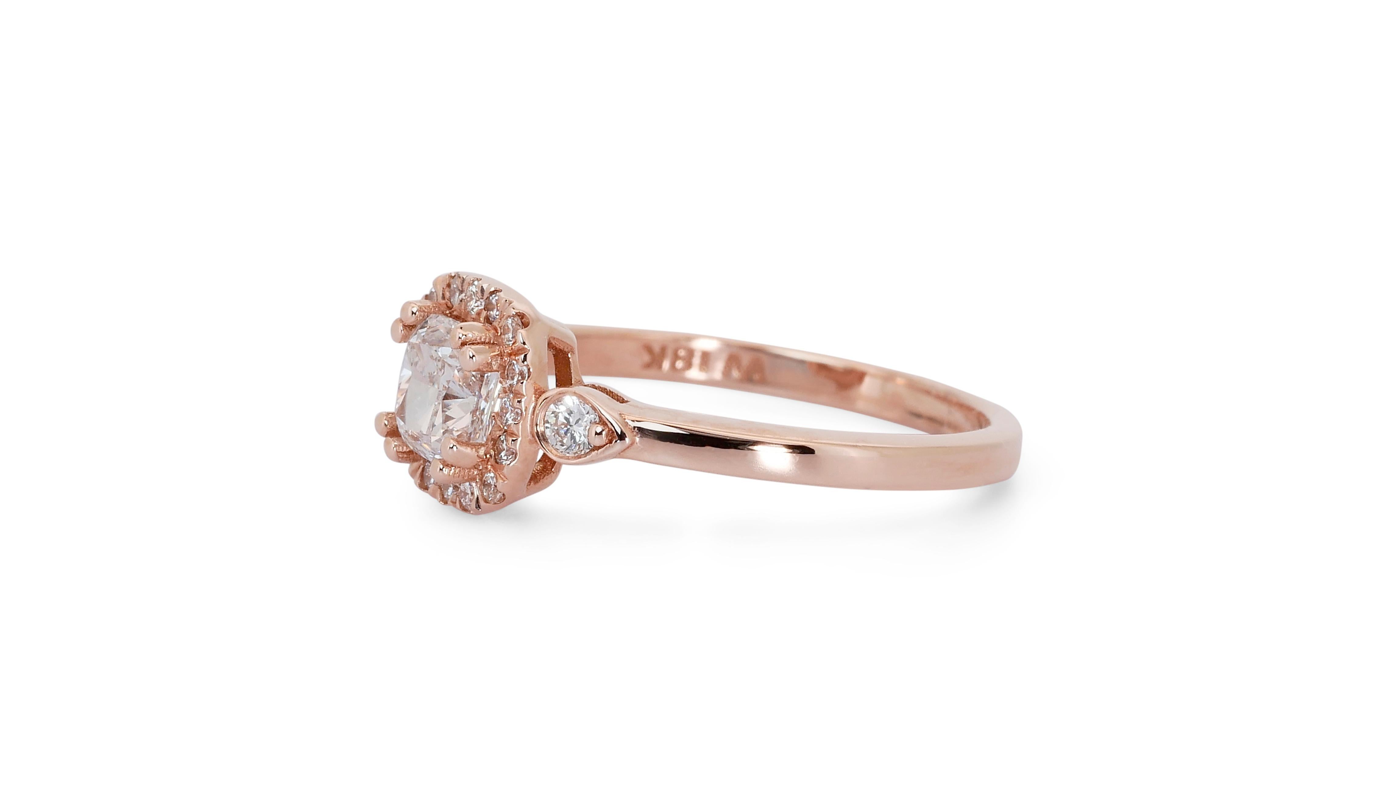 Lustrous 1.04ct Double Excellent Ideal Cut Diamonds Halo Ring in 18k Rose Gold (Bague de halo en or rose 18k) Neuf - En vente à רמת גן, IL