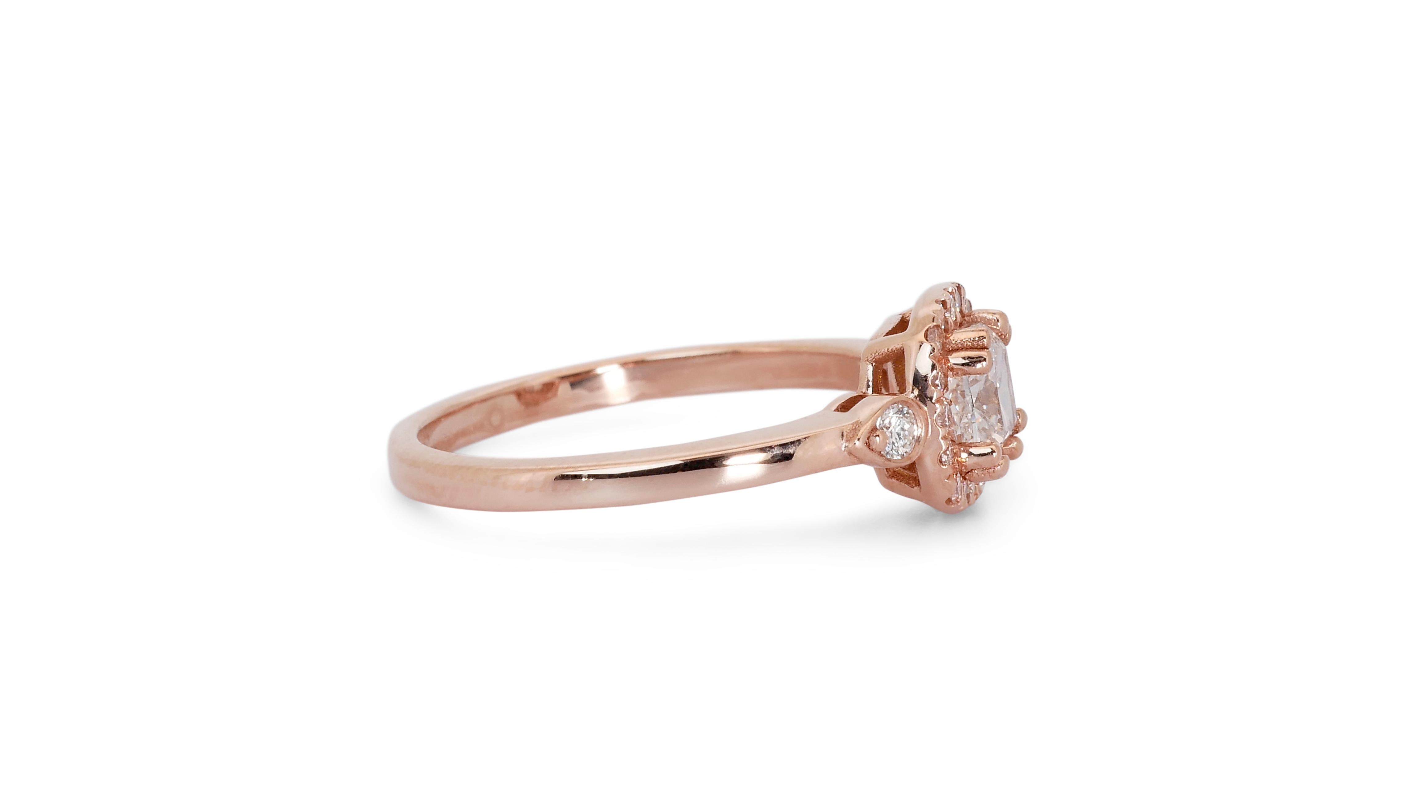 Lustrous 1.04ct Double Excellent Ideal Cut Diamonds Halo Ring in 18k Rose Gold (Bague de halo en or rose 18k) en vente 1