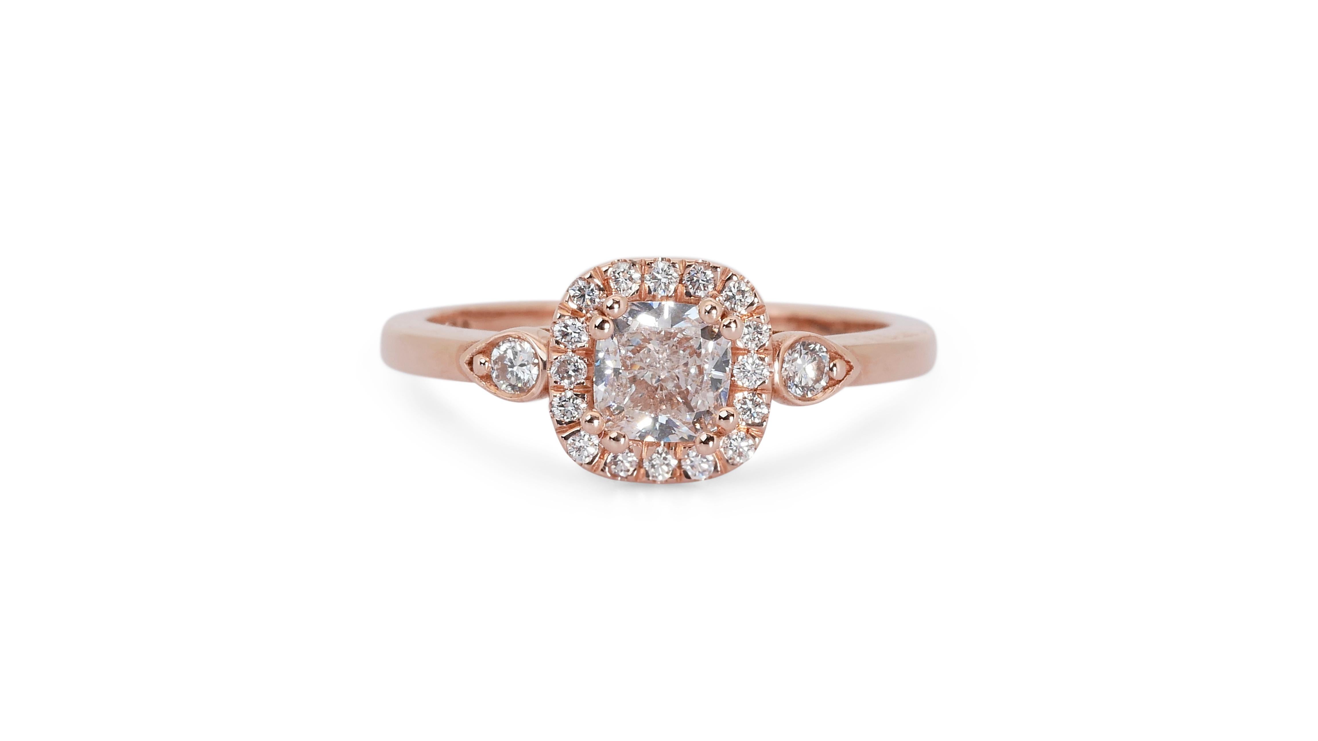 Lustrous 1.04ct Double Excellent Ideal Cut Diamonds Halo Ring in 18k Rose Gold (Bague de halo en or rose 18k) en vente 3