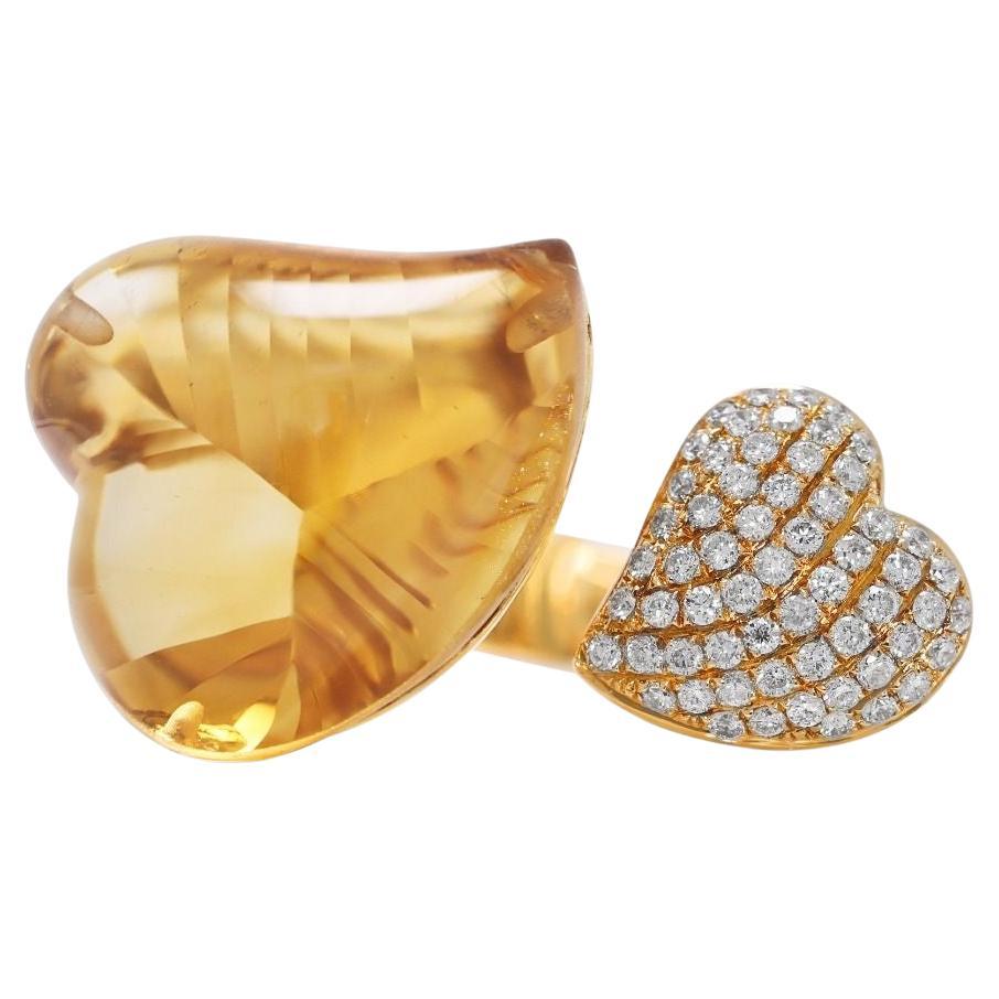Lustrous 13.18ct Citrine & Natural Diamond Ring in 18K Yellow Gold