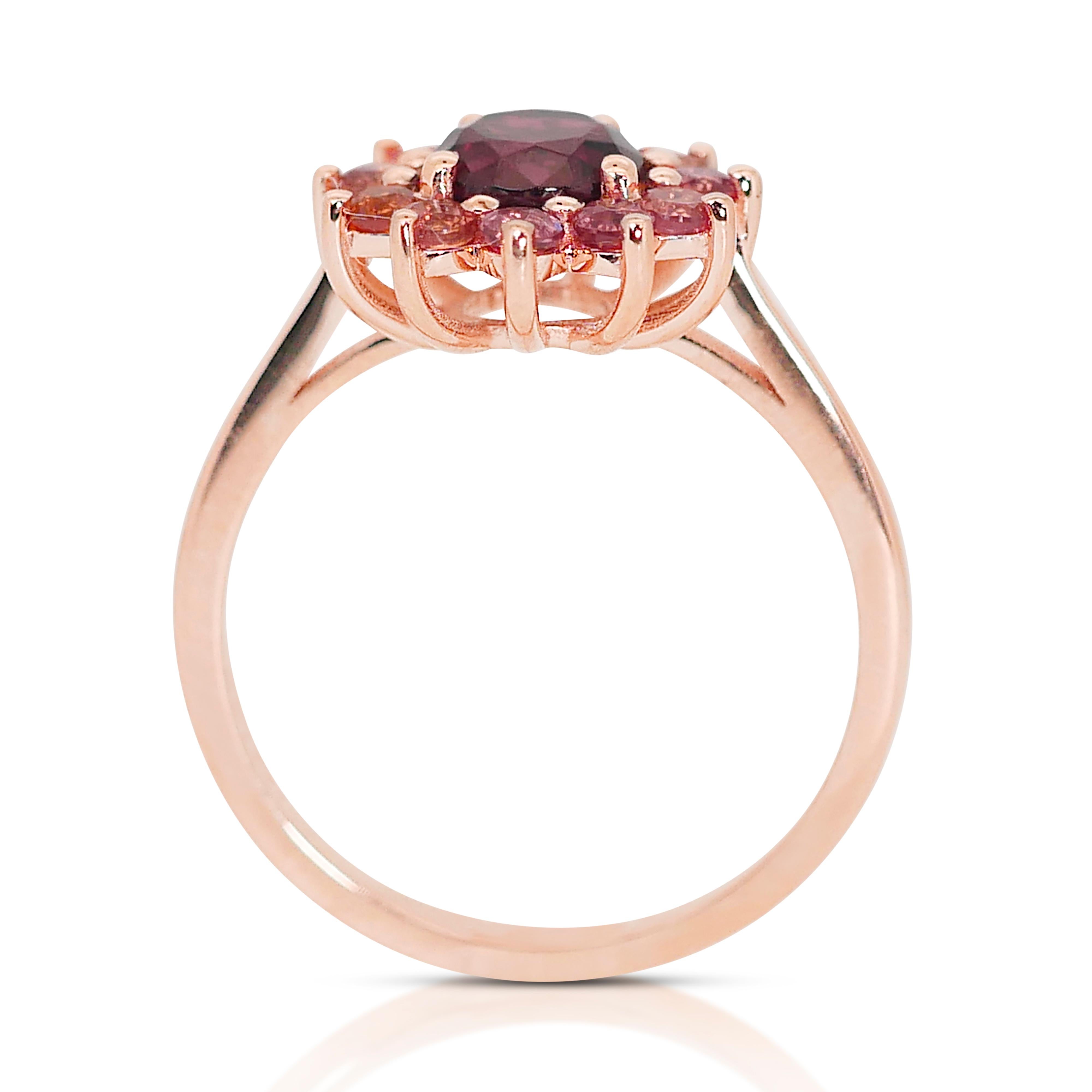 Women's Lustrous 18KW Rose Gold Cluster Garnet Ring with 1.20 ct -  IGI Certified For Sale
