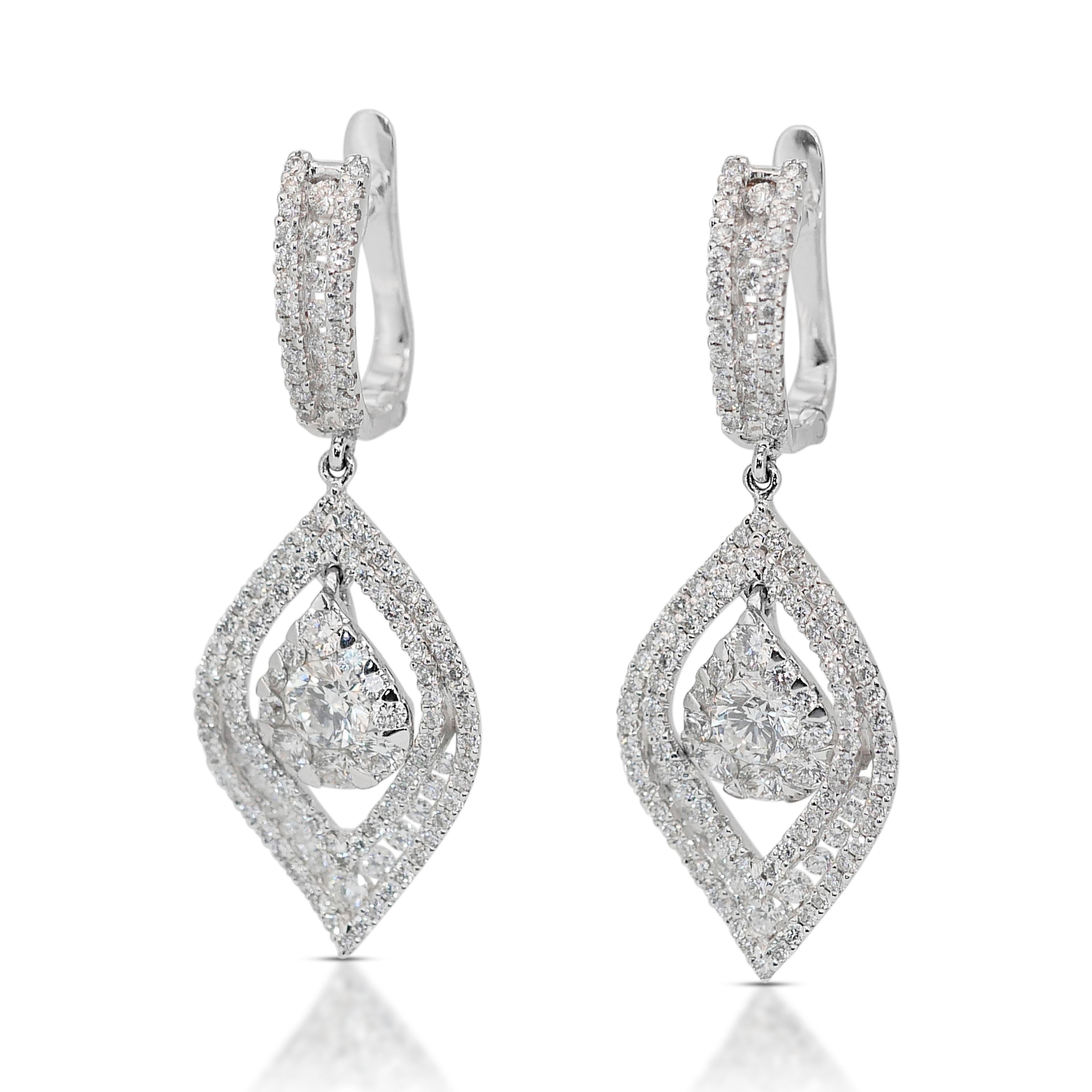Lussuosi orecchini pendenti con 2,78 carati di diamanti in oro bianco 14k - certificati IGI in vendita 2