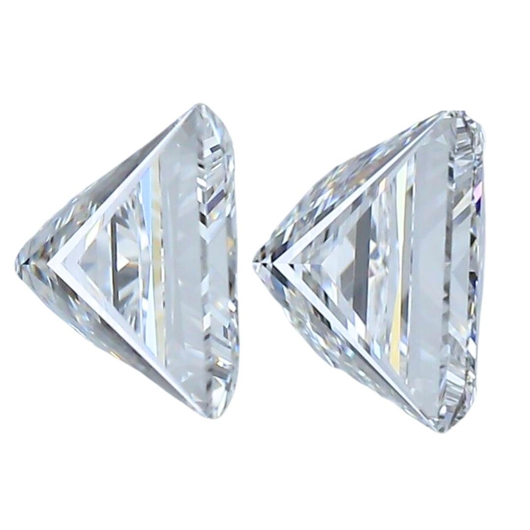 Women's Lustrous 2pcs Ideal Cut Natural Diamonds w/1.80 Carat - GIA Certified For Sale