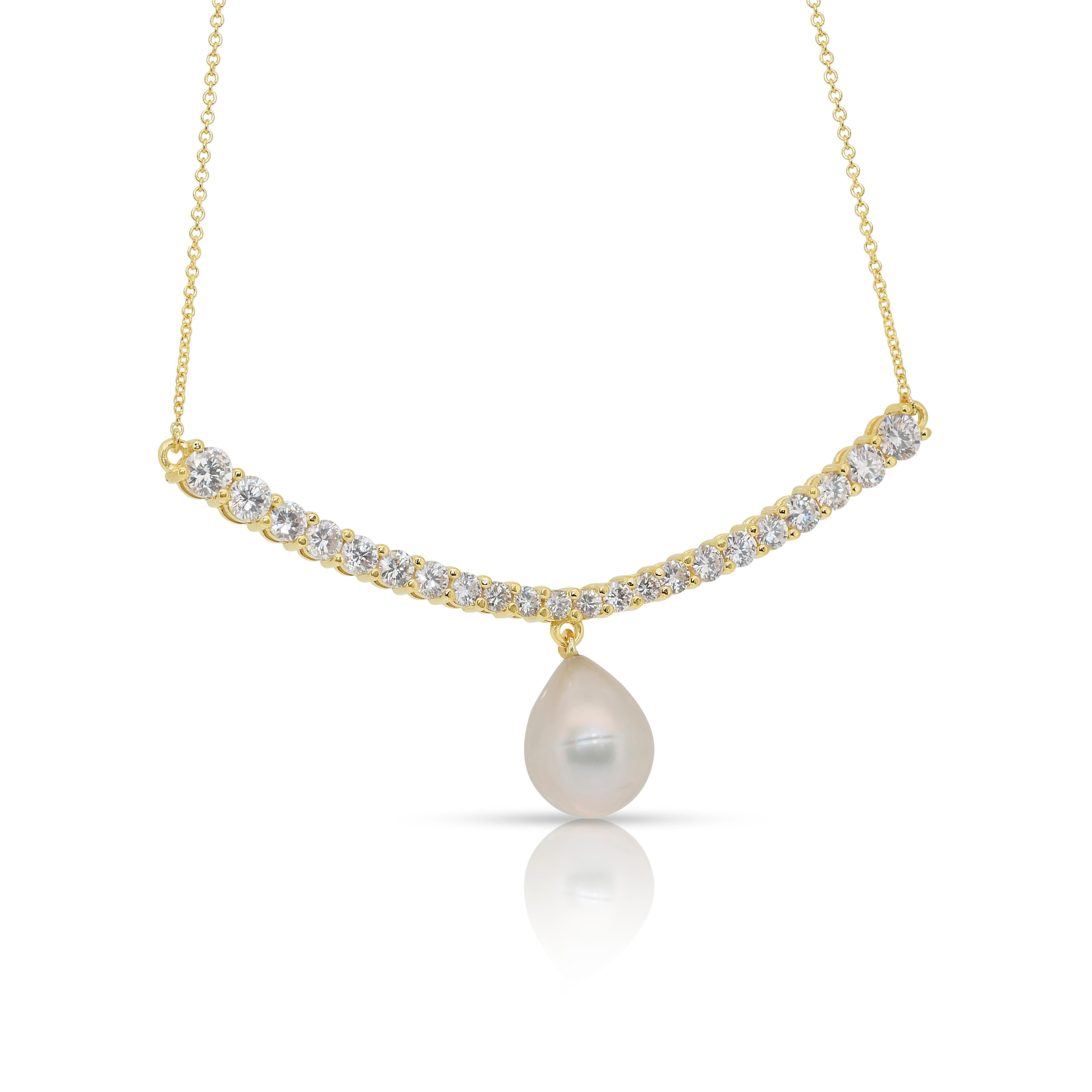 Bead Lustrous 6.15ct Fresh Water Cultured Pearl and Diamonds Necklace For Sale