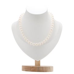 Lustrous Elliott 
Carmen Akoya Pearl Necklace in 14K White Gold
