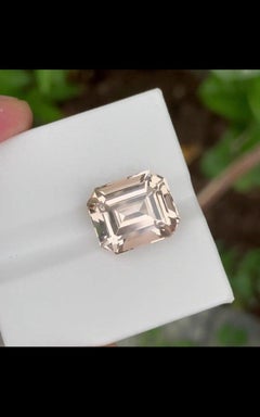 Lustrous Golden Loose Topaz from Pakistan 16.25 Carats Topaz Gemstone