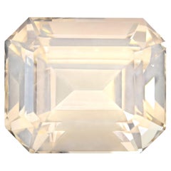 Lustrous Golden Loose Topaz from Pakistan 16.25 Carats Topaz Gemstone
