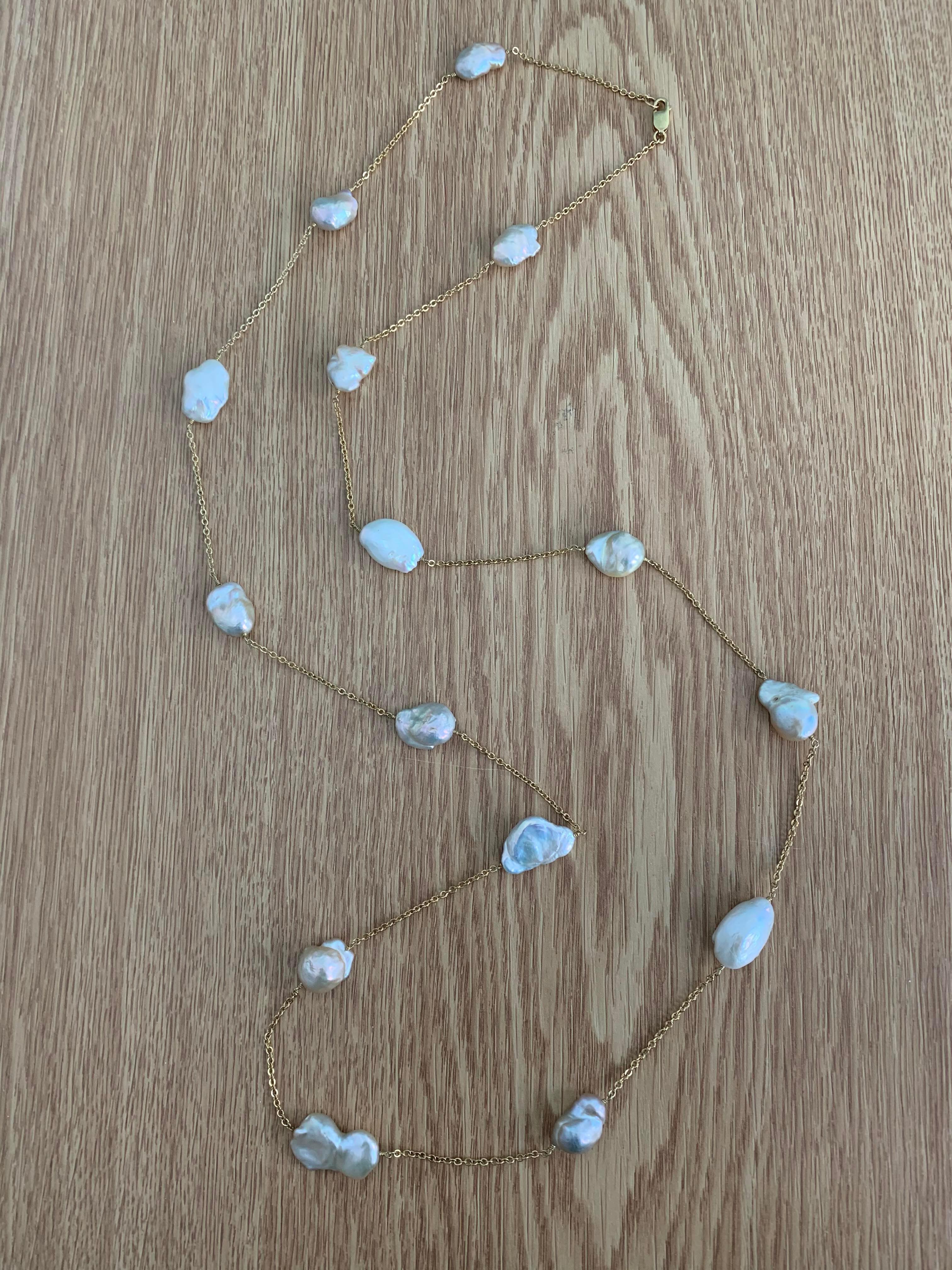 Moderne Collier de perles Keishi lustrées en vermeil, 48 po. en vente