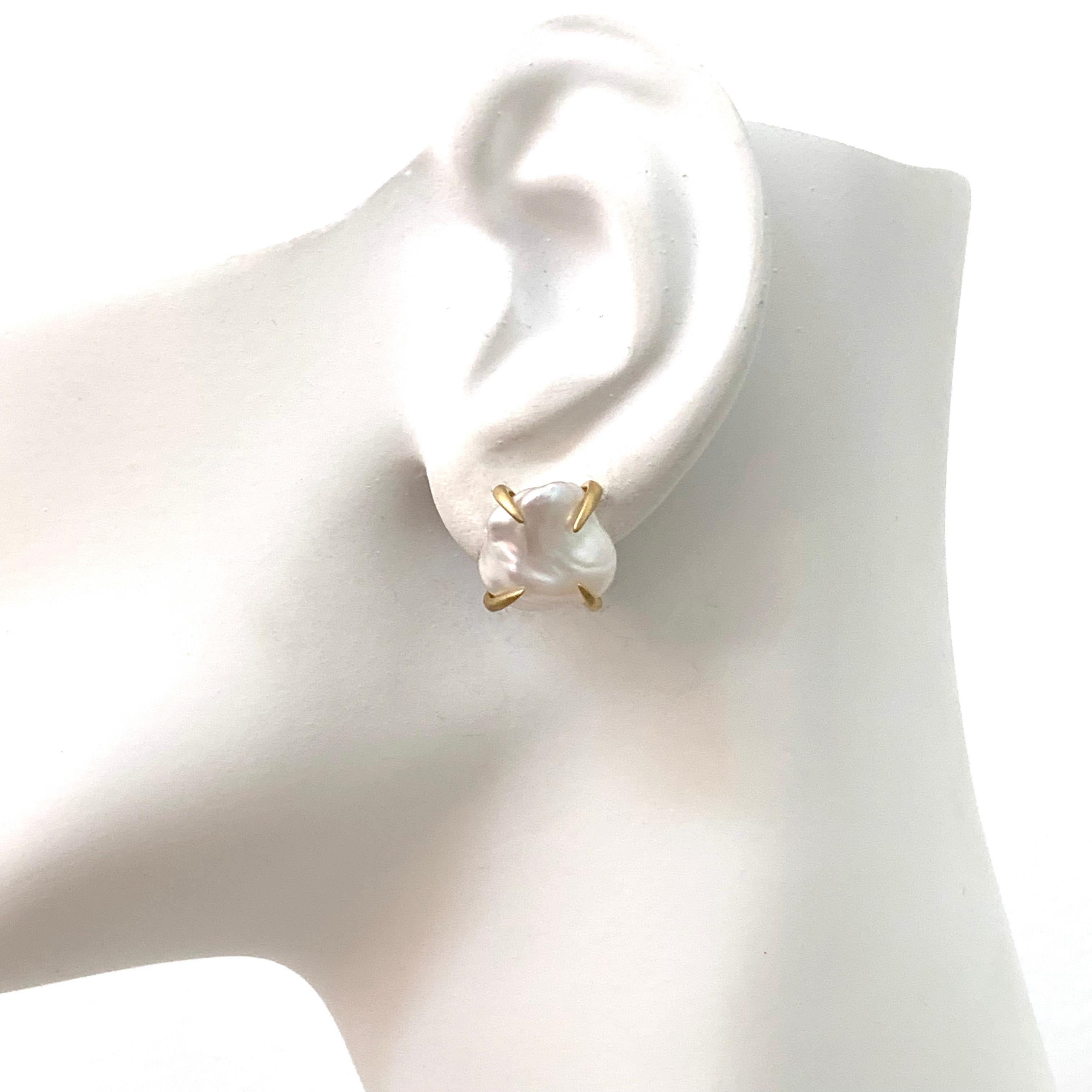 Women's Lustrous Pair of White Baroque Pearl Vermeil Stud Earrings