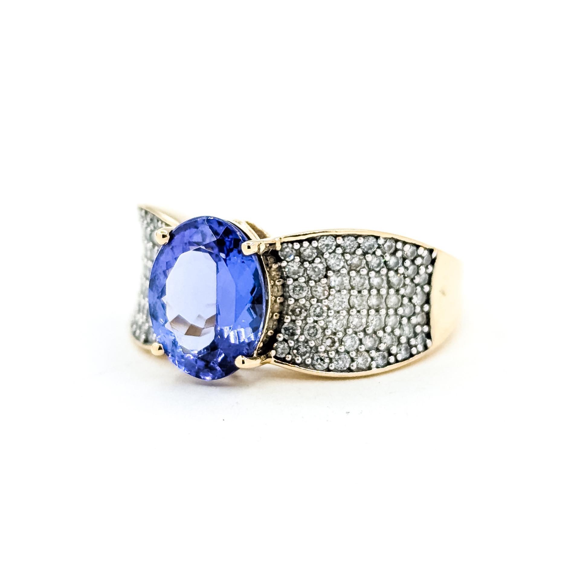 Glänzender Tansanit & Diamant Pavé Ring in 14k (Zeitgenössisch) im Angebot