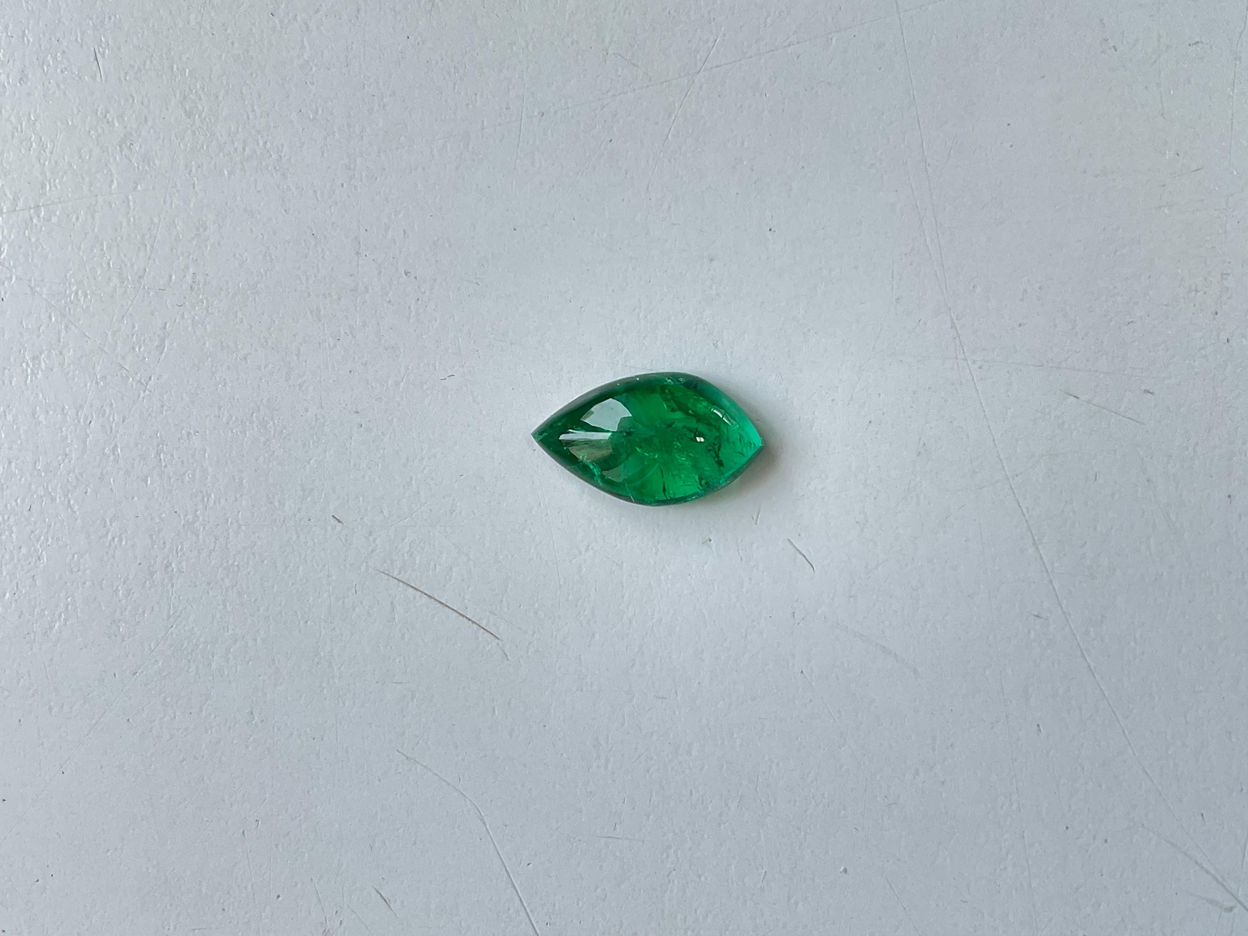 Weight: 4.50 Carats
Size: 16x9x5 MM
Pieces: 1
Shape: Smooth Marquise Cabochon