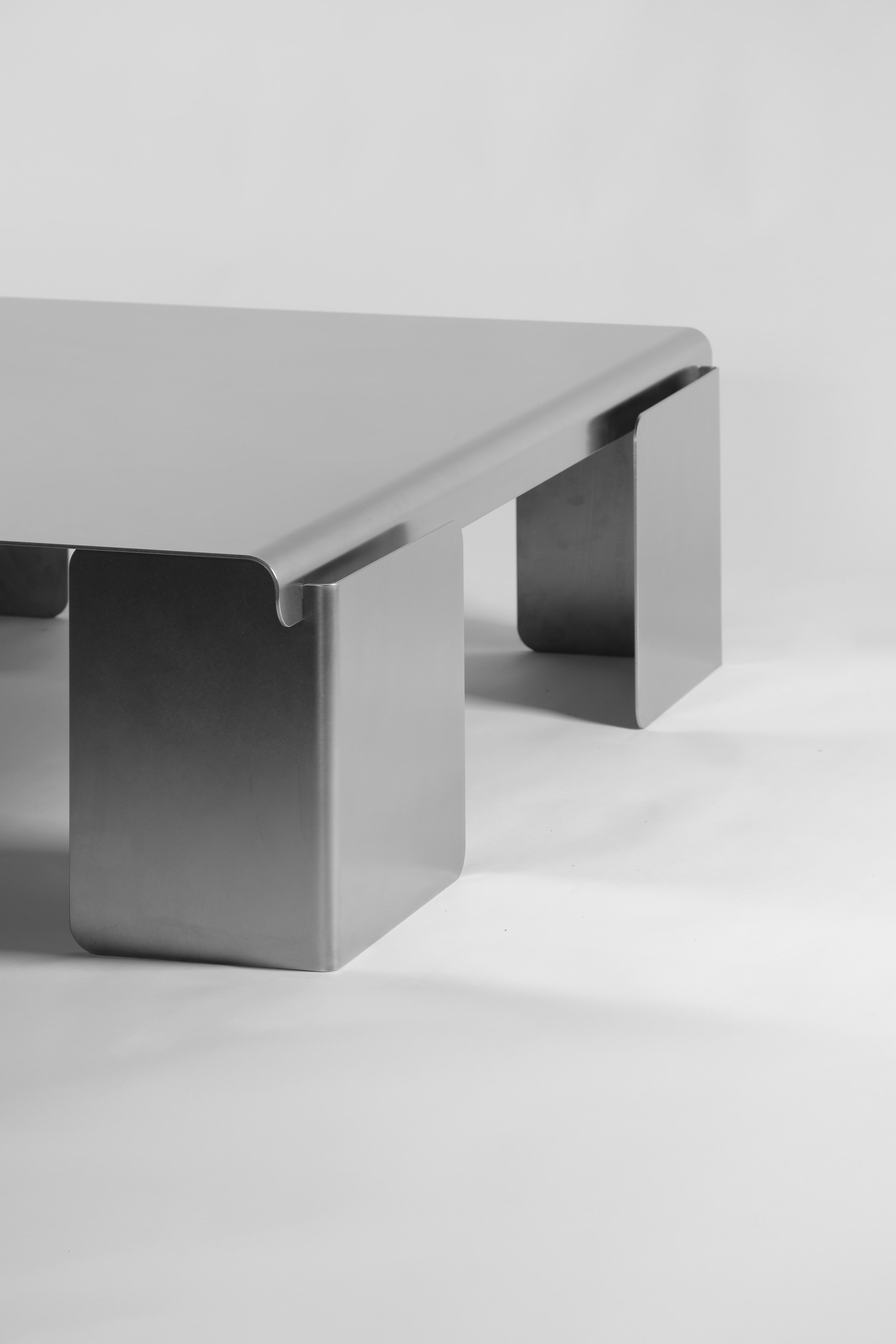 Table basse LuT 03 de Rebecca Ackaert en vente 1