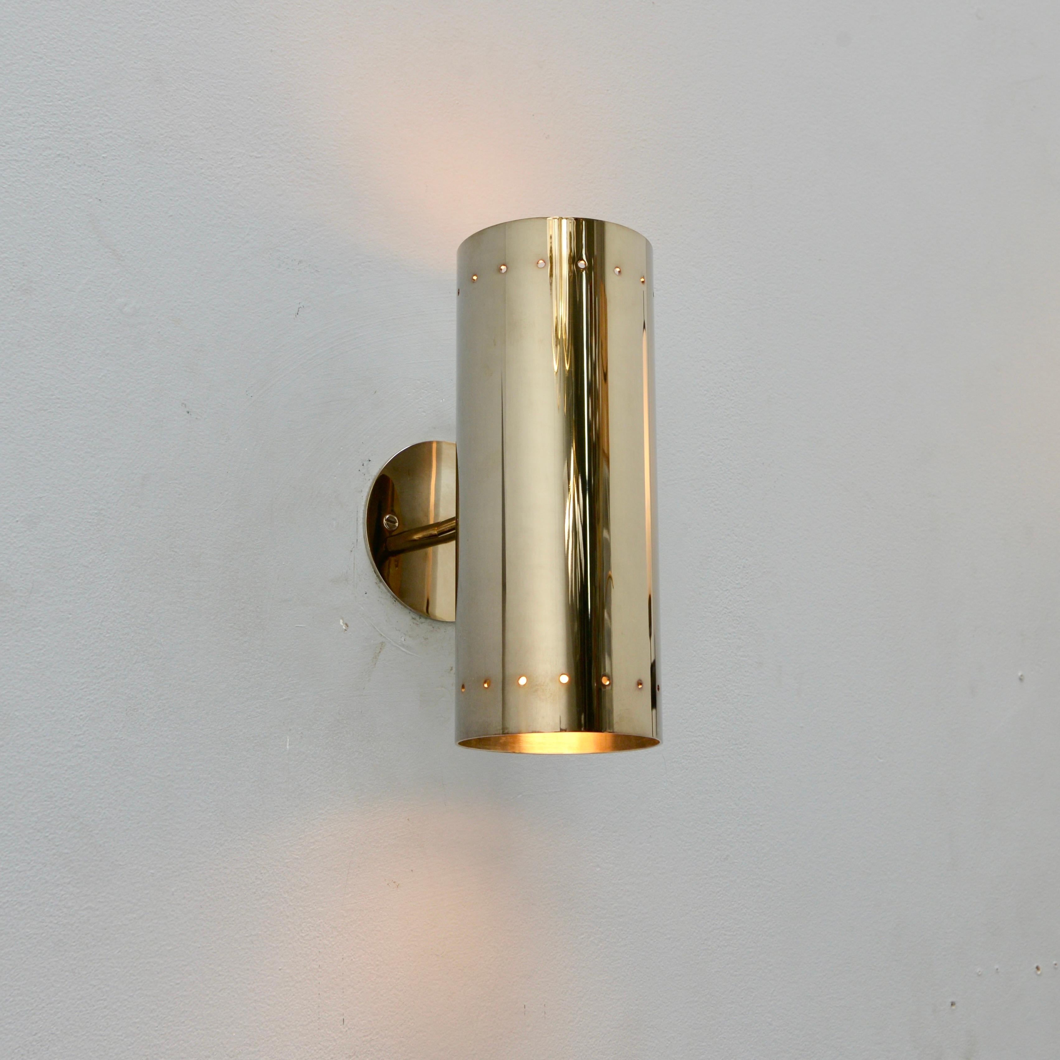 LUte LP AS Sconce by Lumfardo Luminaires en vente 4