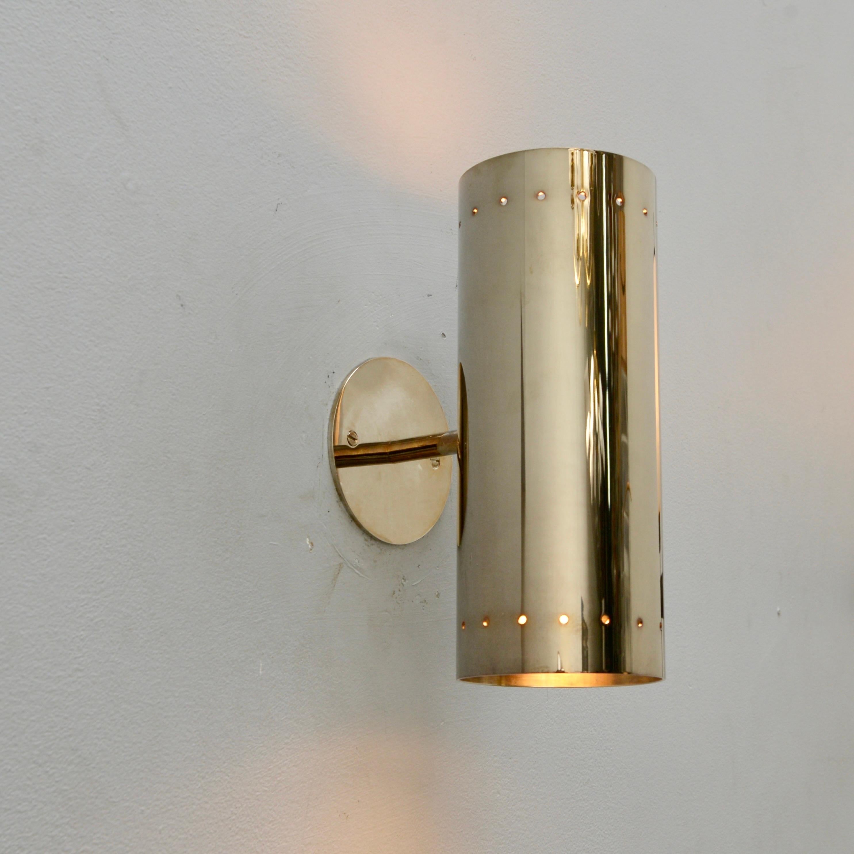 LUte LP AS Sconce by Lumfardo Luminaires en vente 1