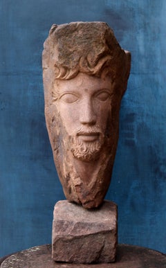 "Príncipe de Egipto", escultura figurativa en piedra con retrato