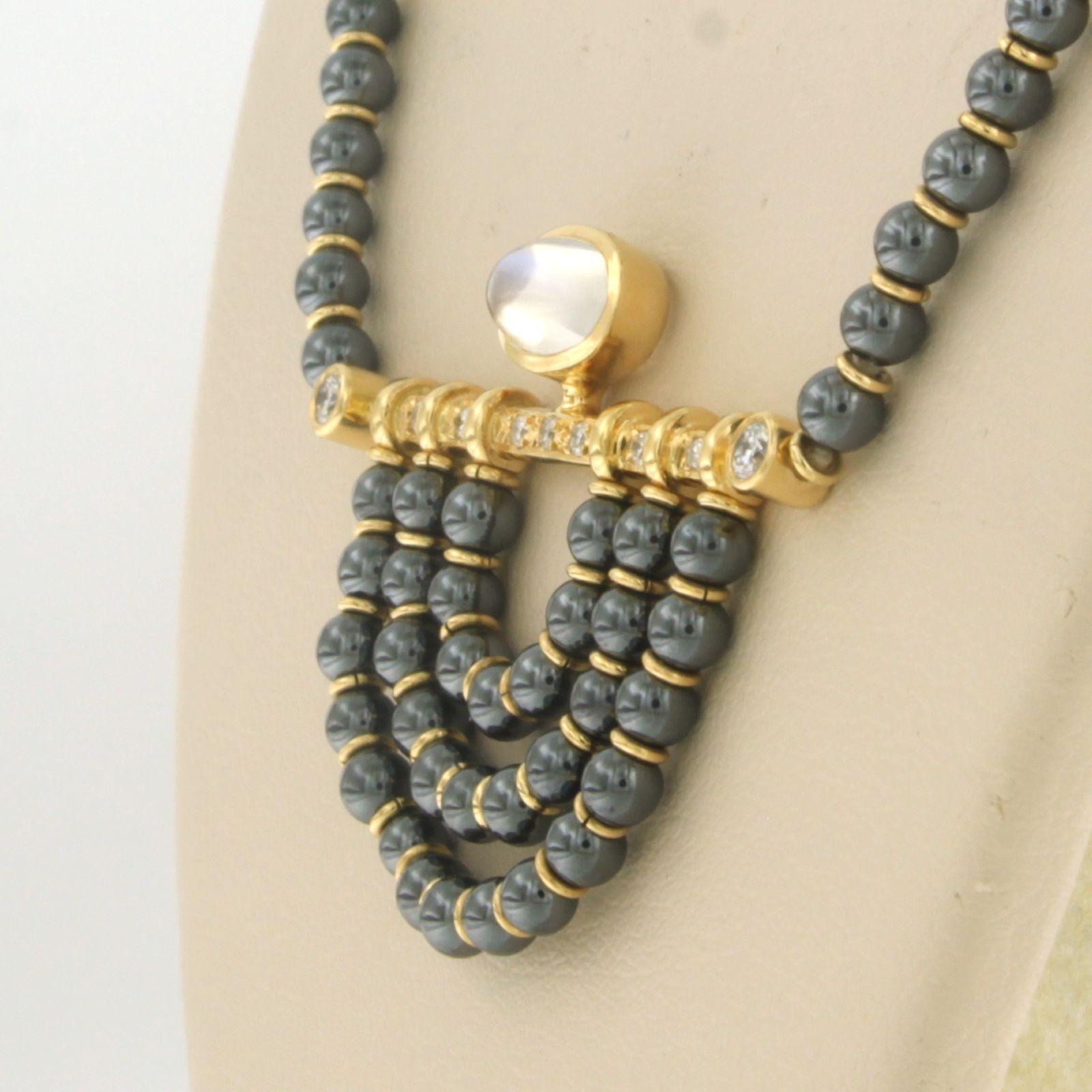 Collier LUTH DESIGN - avec hématite, pierre de lune et diamants en or jaune 18 carats Pour femmes en vente